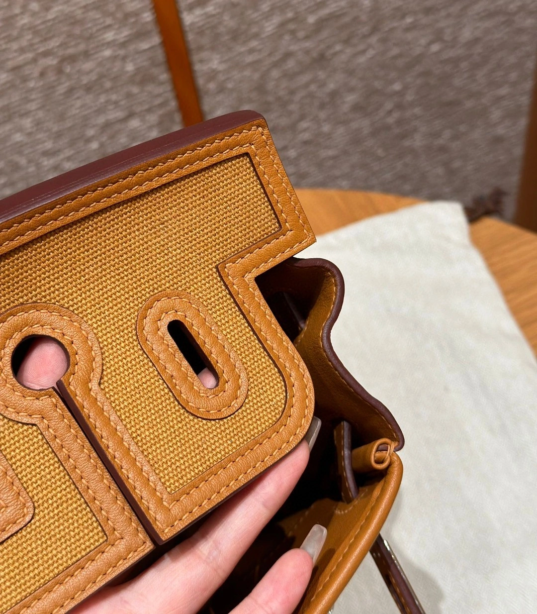 Custombag-- H5r75s H082739CKAA counters quality cowhide item:E-B000I1244