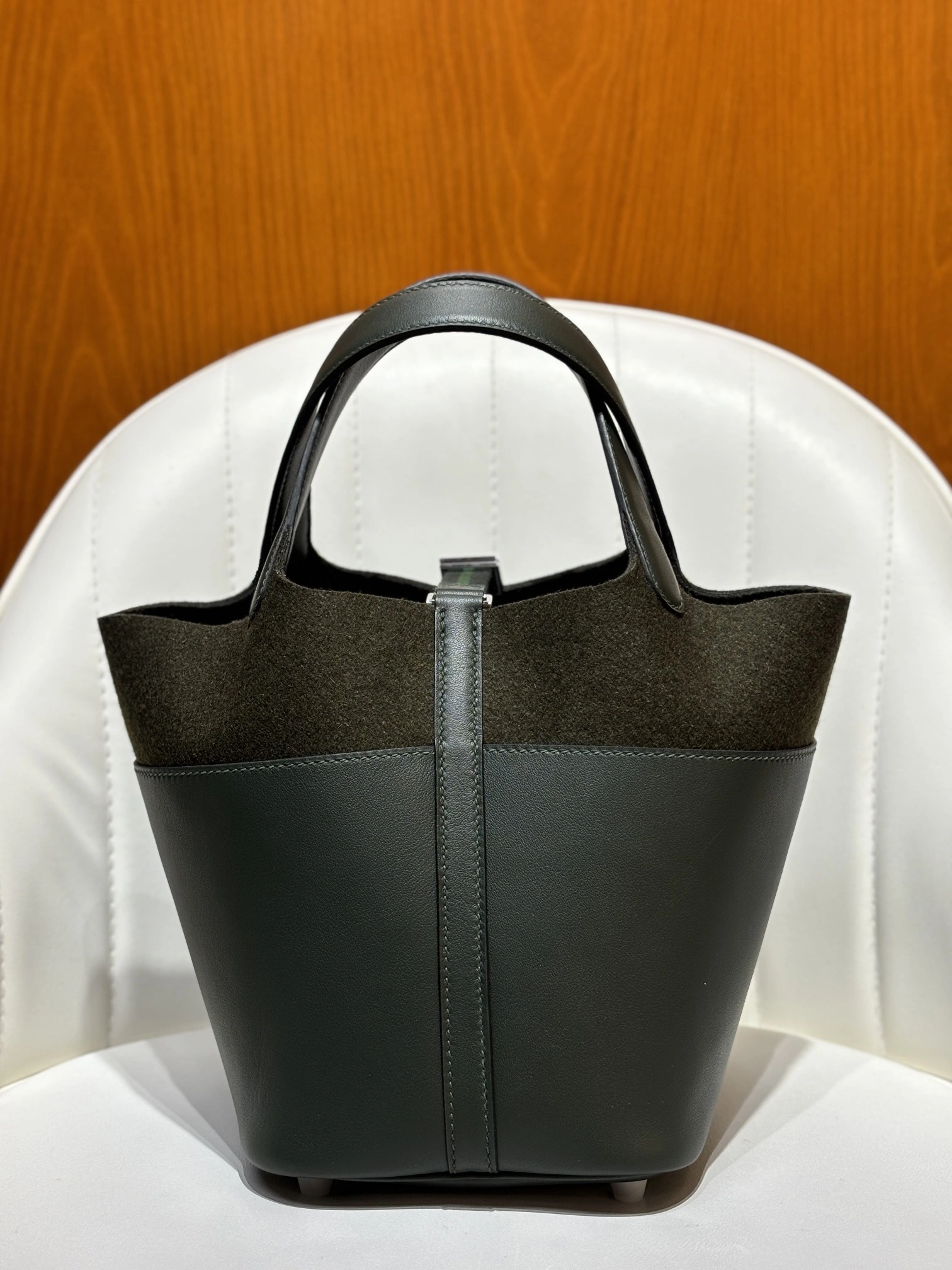 Custombag-- H5r75s H084949CKAB high quality version Go Team item:E-B177I1240