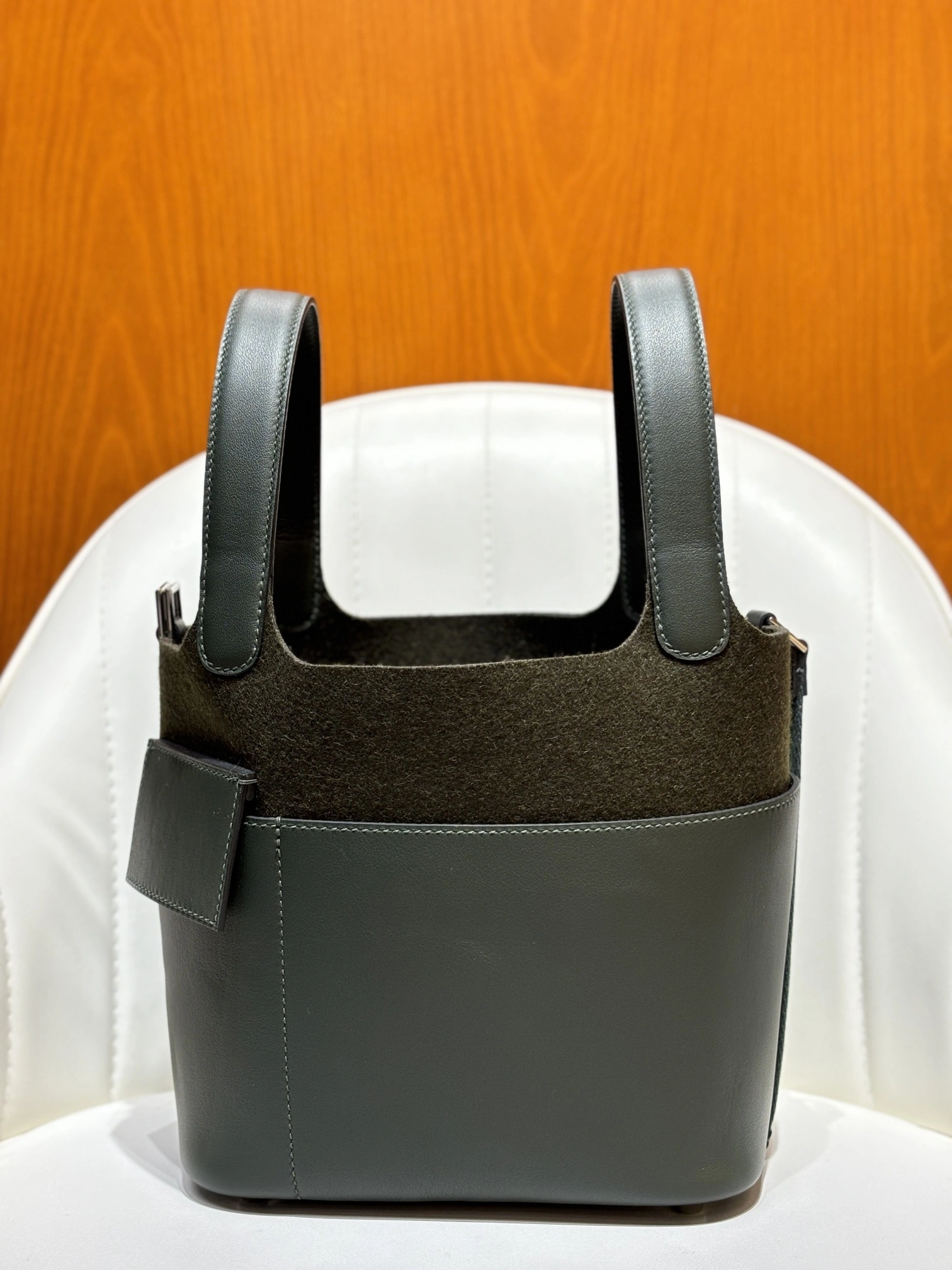Custombag-- H5r75s H084949CKAB high quality version Go Team item:E-B177I1240