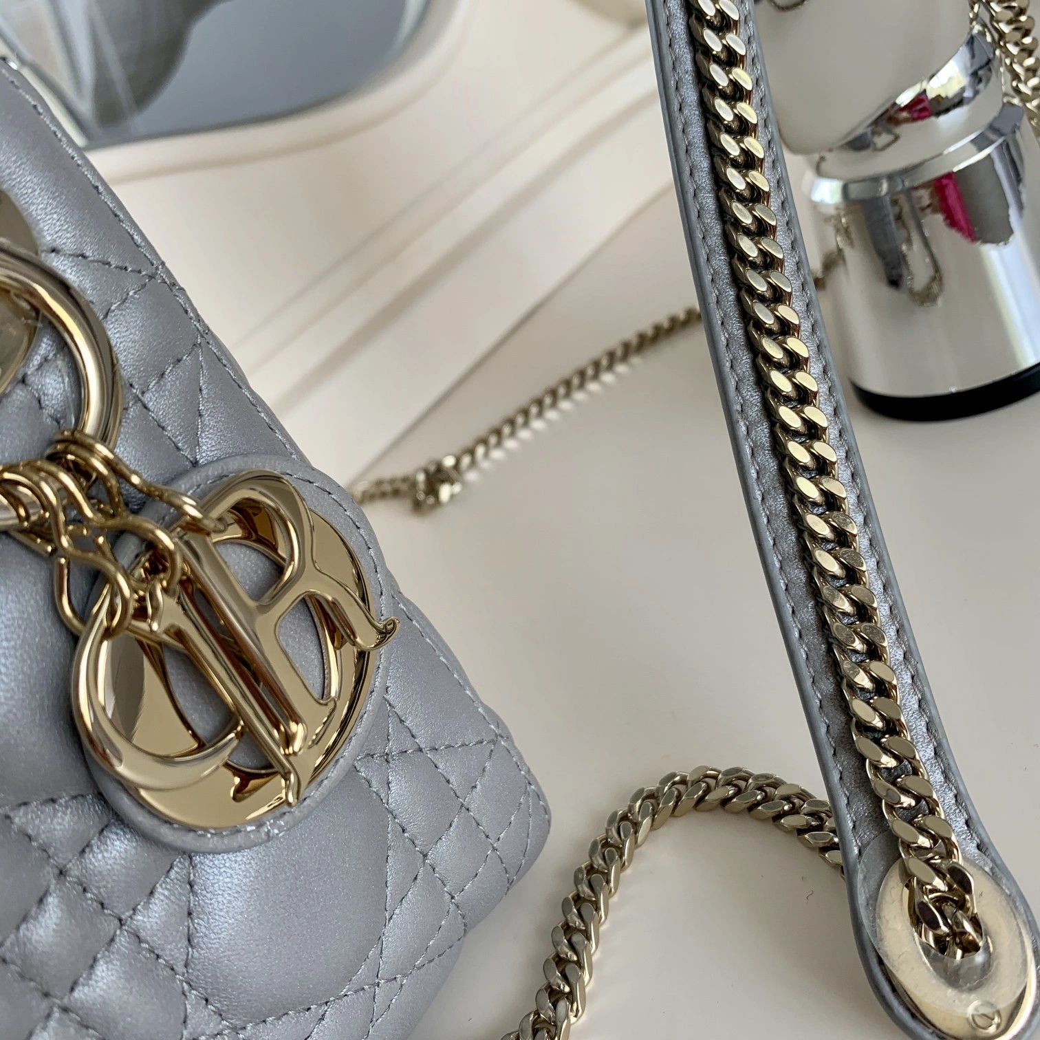 Custombag-- Lady high quality version Pearl grey item：C-B803D0740