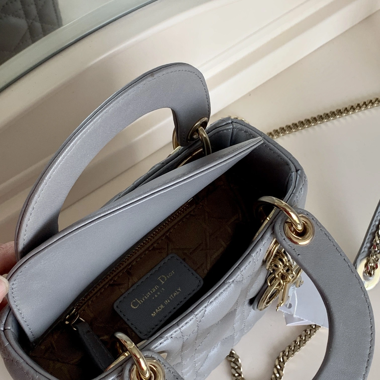 Custombag-- Lady high quality version Pearl grey item：C-B803D0740