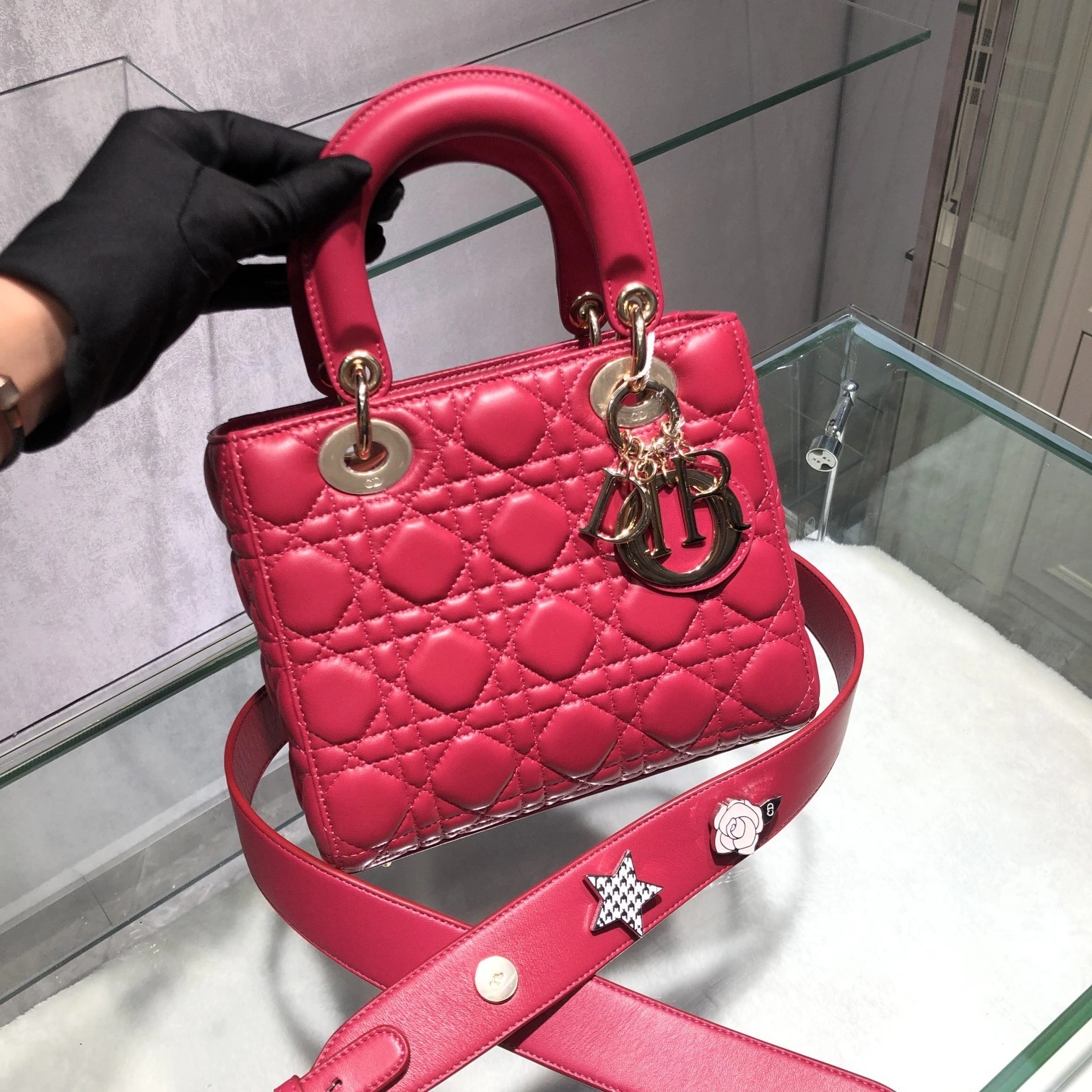 Custombag-- M0538OCAL-M52R Lady high quality version Mei red item：C-B803D0728