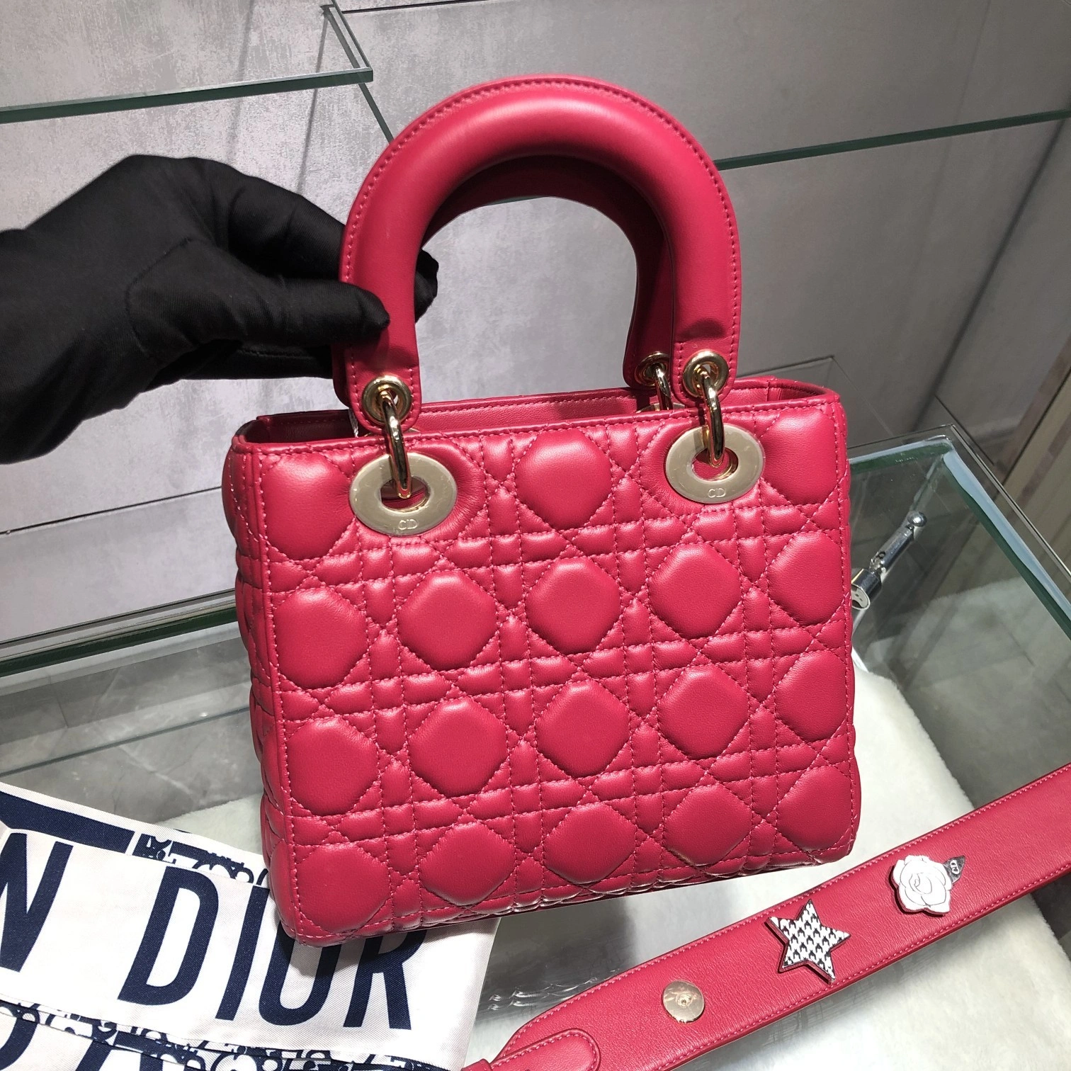 Custombag-- M0538OCAL-M52R Lady high quality version Mei red item：C-B803D0728