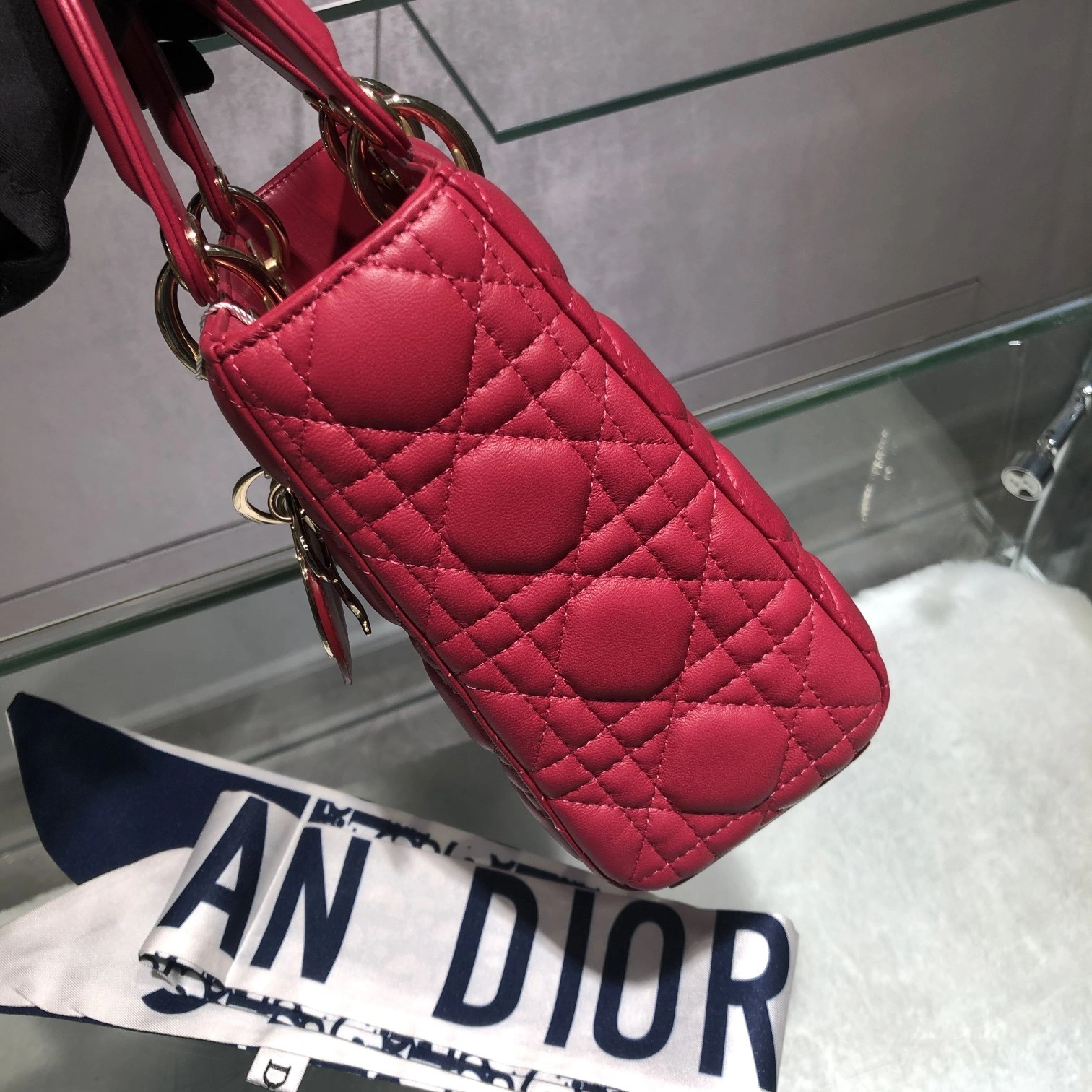Custombag-- M0538OCAL-M52R Lady high quality version Mei red item：C-B803D0728