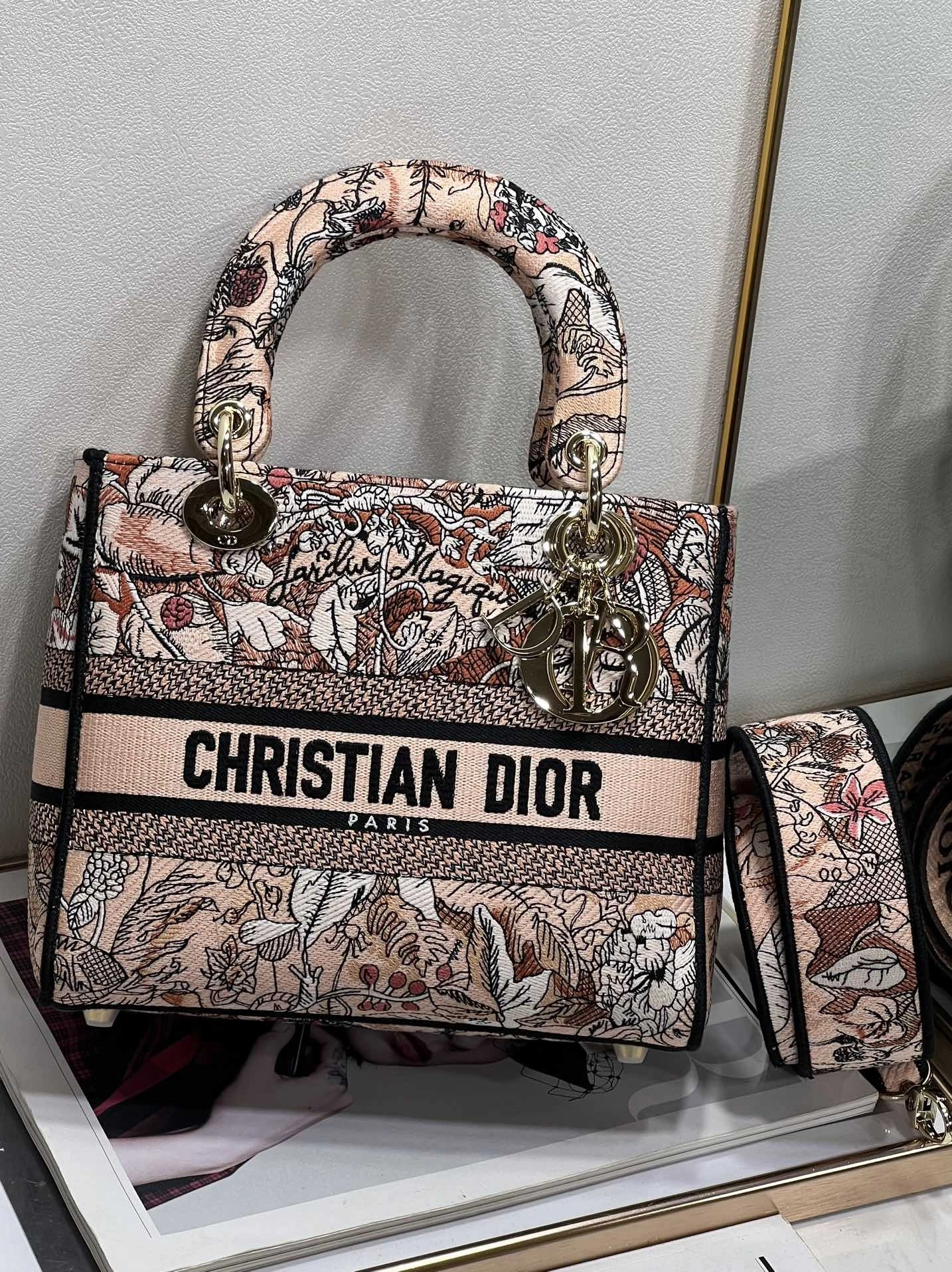 Custombag-- M0565ORZI-M973 high quality version item：C-B063E2327R