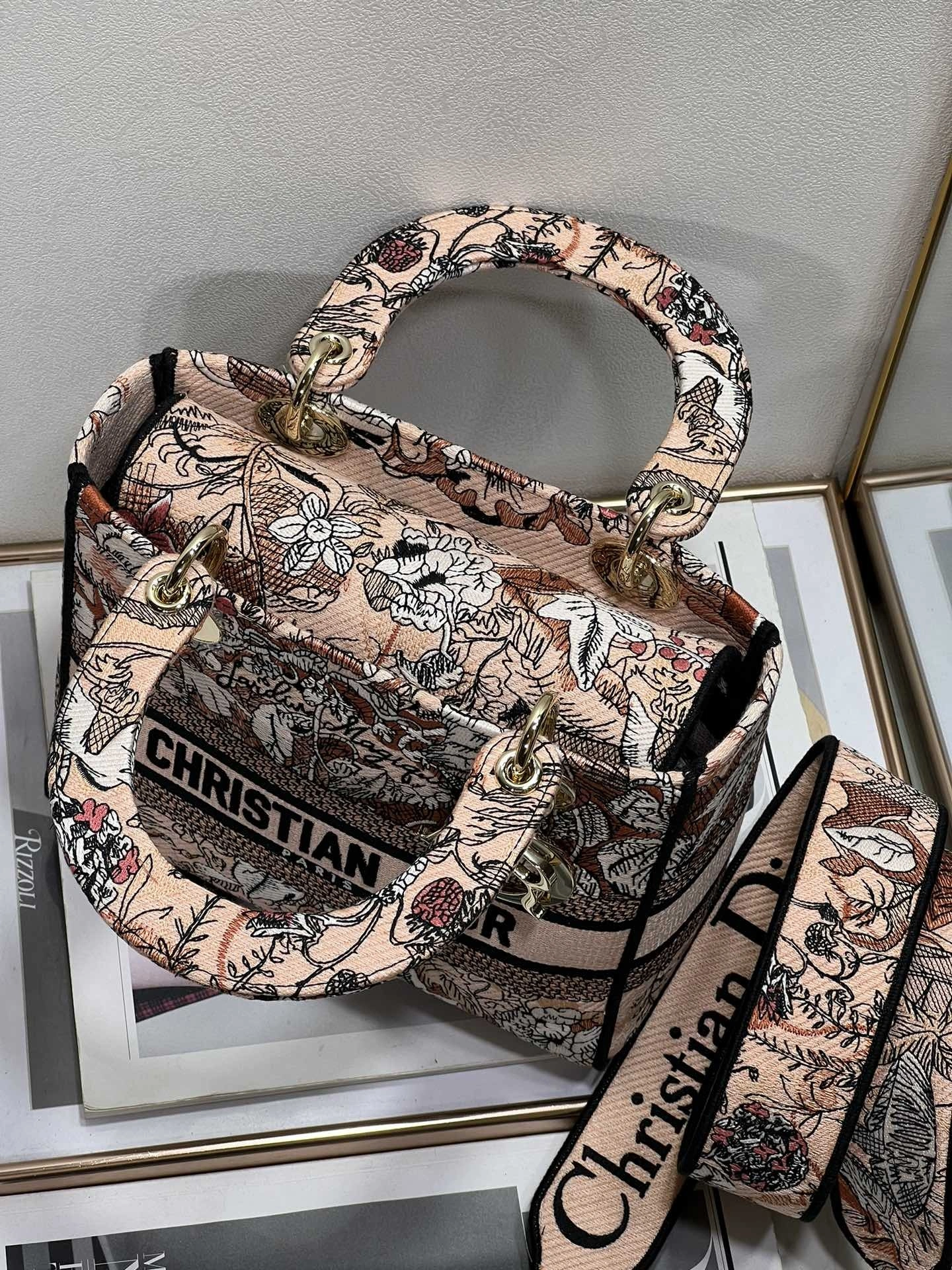 Custombag-- M0565ORZI-M973 high quality version item：C-B063E2327R