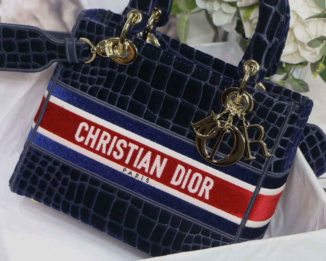 Custombag-- M0565OTGU-M928 high quality version item：C-B063E2330R