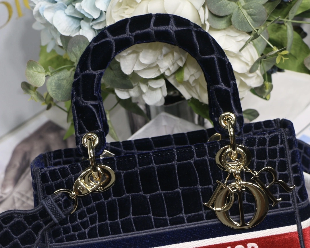 Custombag-- M0565OTGU-M928 high quality version item：C-B063E2330R
