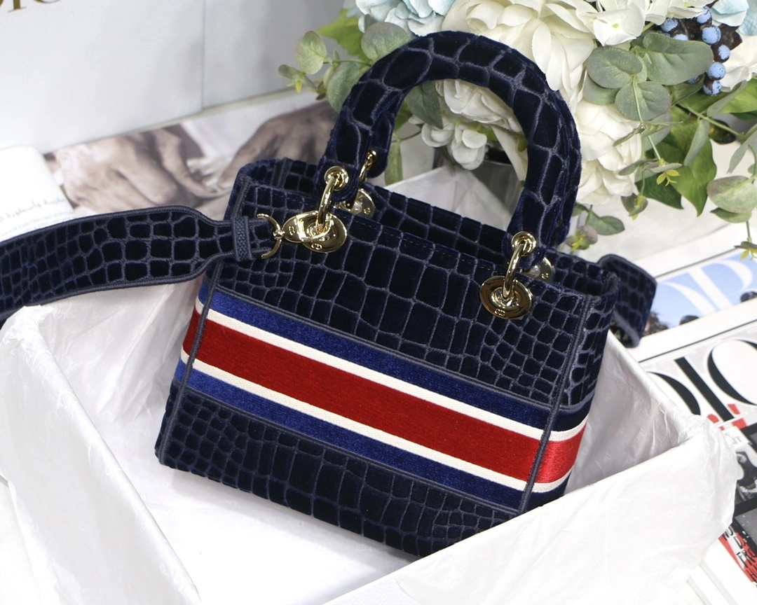 Custombag-- M0565OTGU-M928 high quality version item：C-B063E2330R