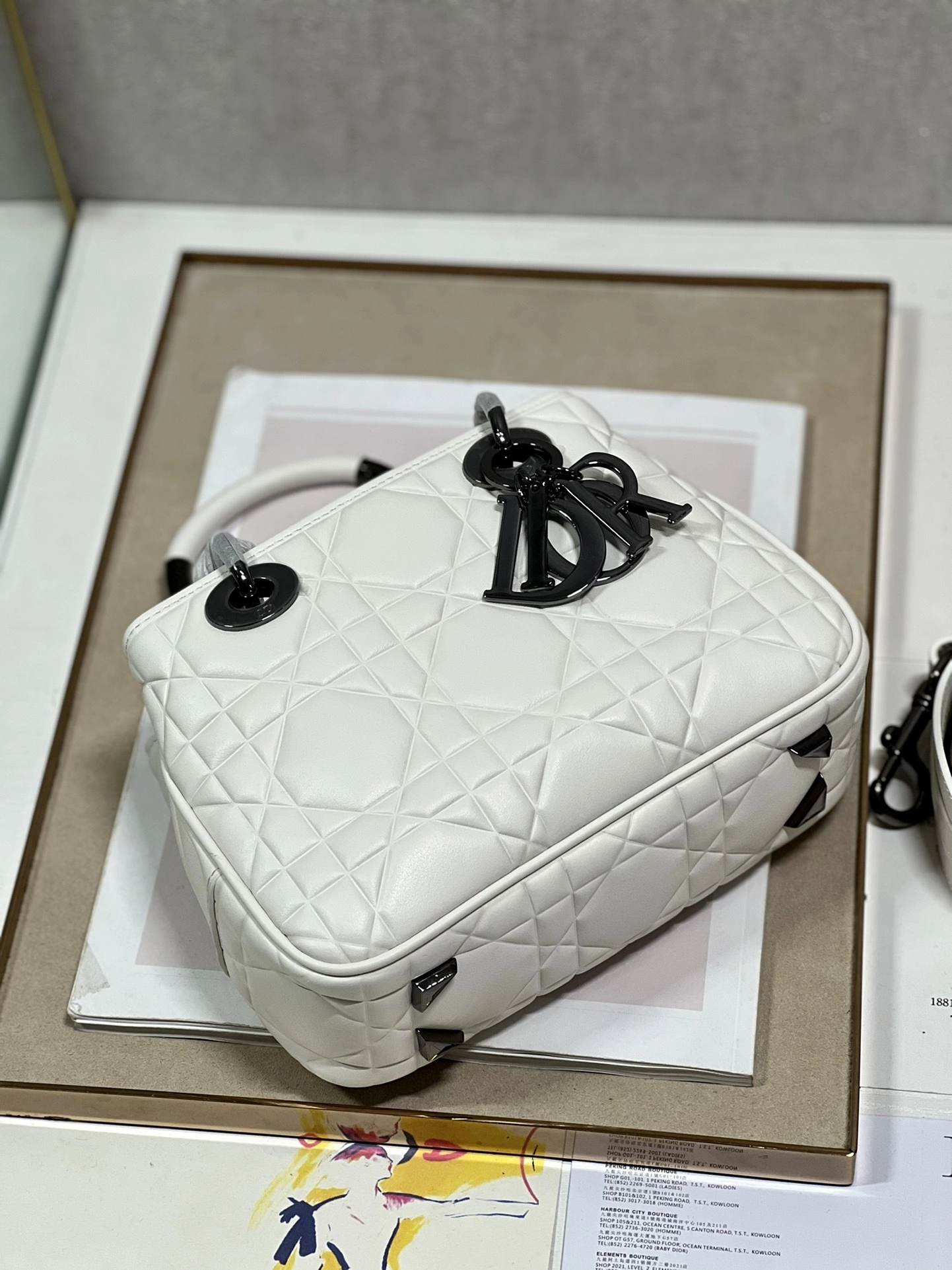 Custombag-- M0697OVJX- high quality version item：C-B063E1721Y