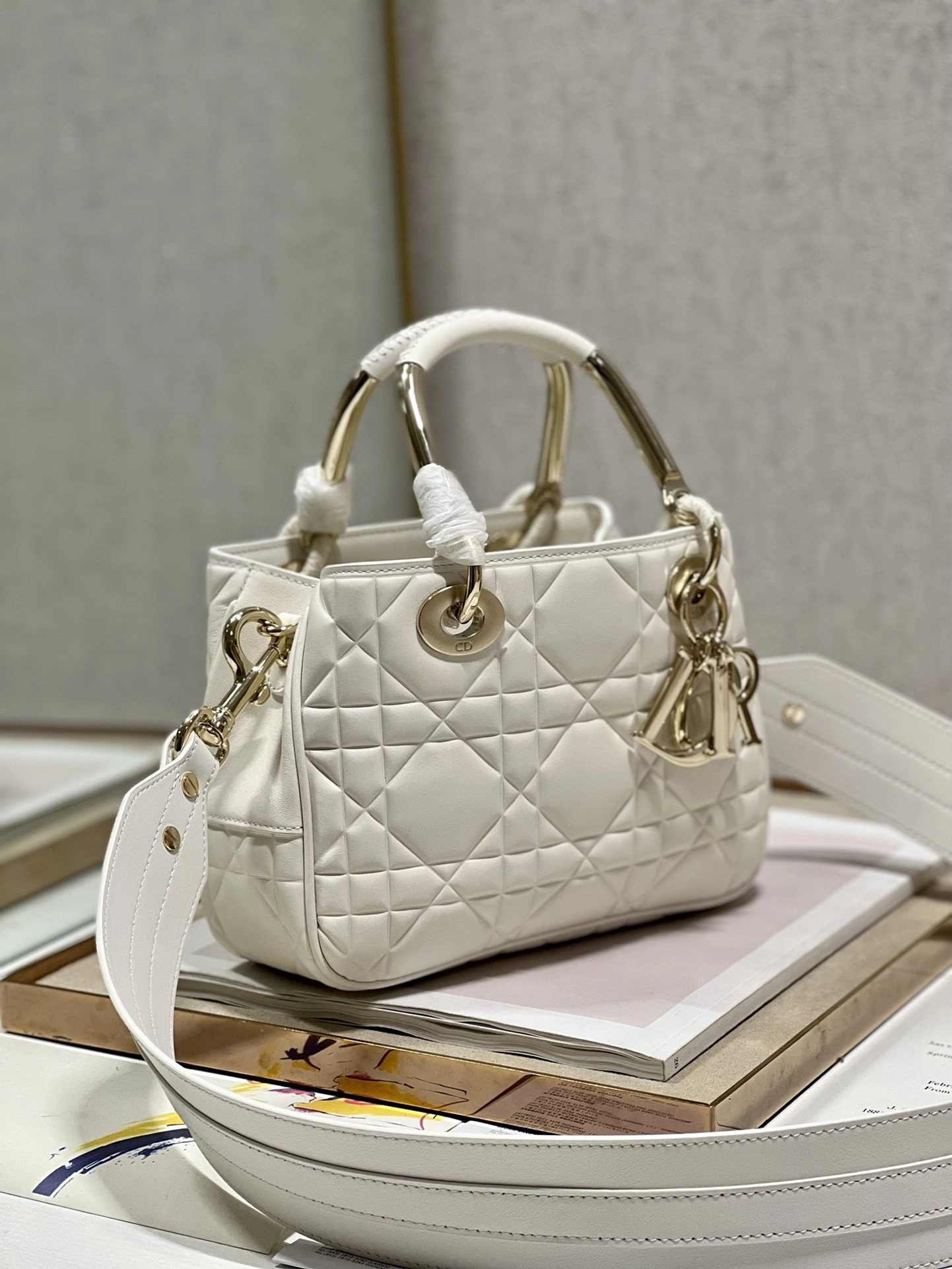 Custombag-- M0697OVJX-M030 high quality version item：C-B063E1720Y