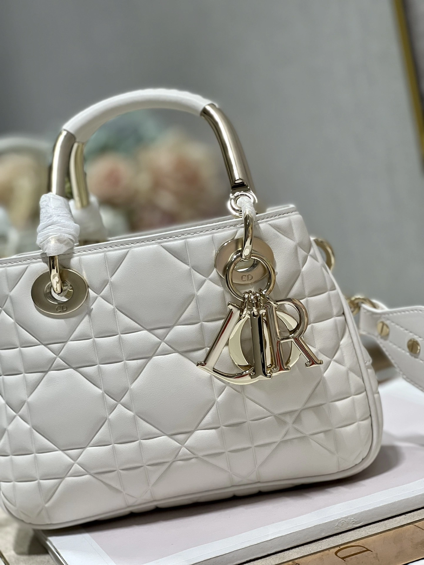 Custombag-- M0697OVJX-M030 high quality version item：C-B063E1720Y
