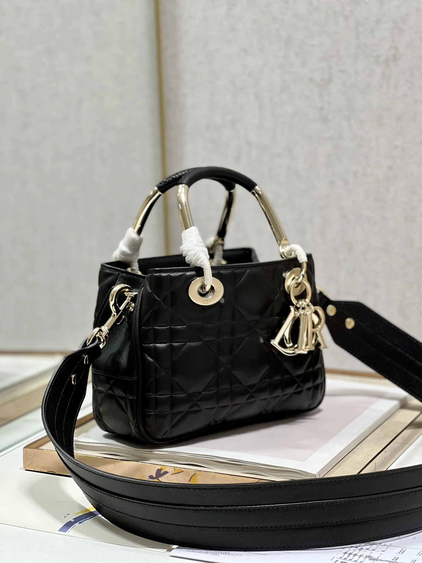 Custombag-- M0697OVJX-M900 high quality version item：C-B063E1719Y
