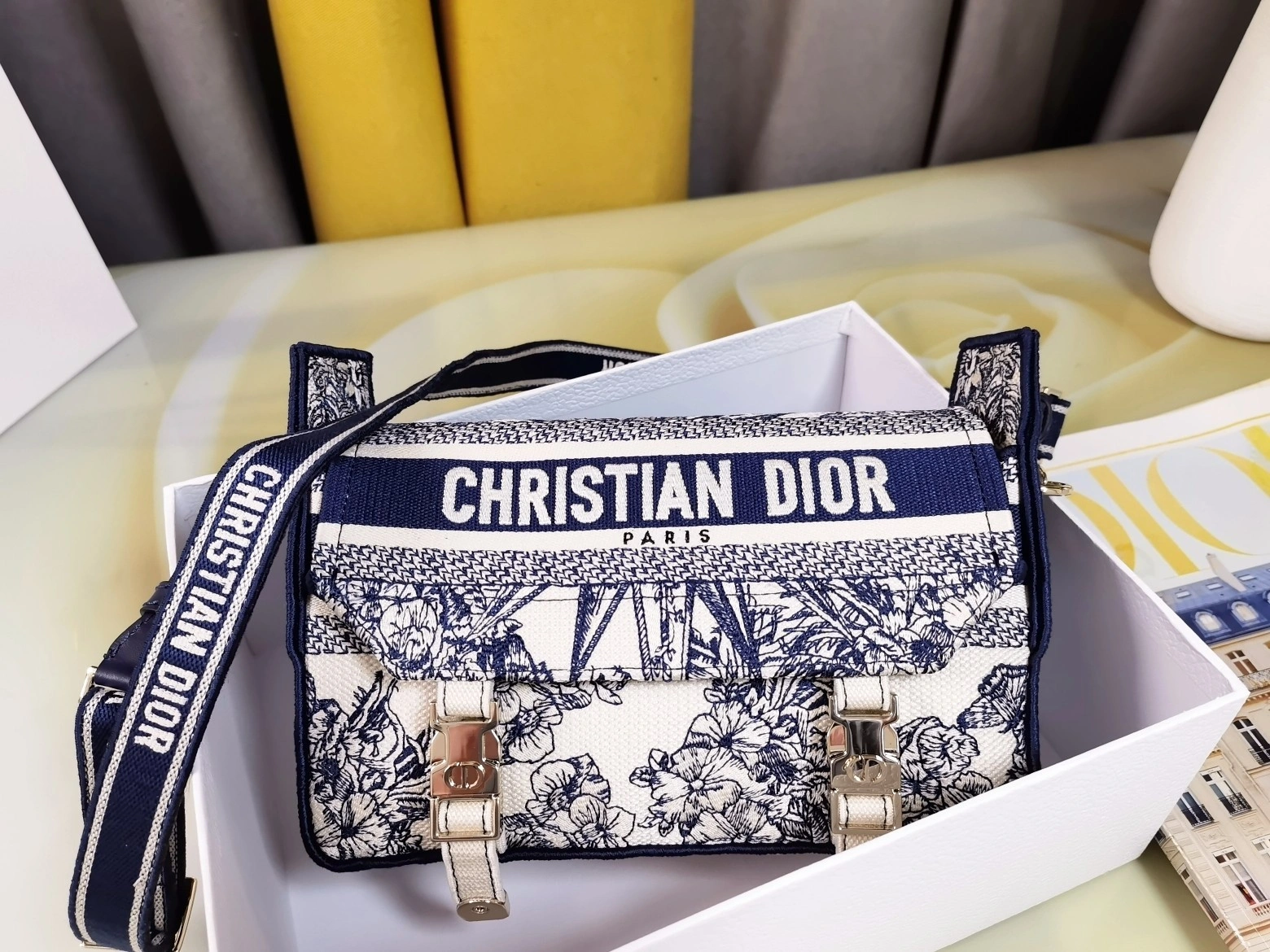 Custombag-- M1241ORVX-M933 high quality version item：C-B063E1704Y