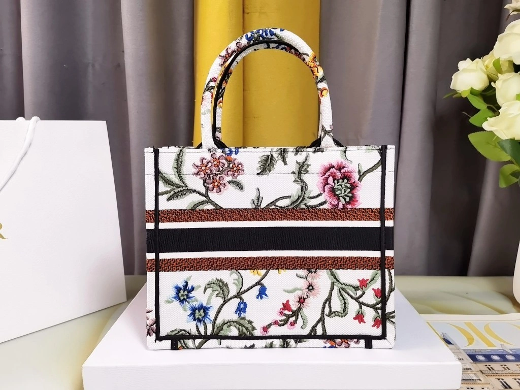 Custombag-- M1265ZEAU-M933 high quality version item：C-B063E1924R