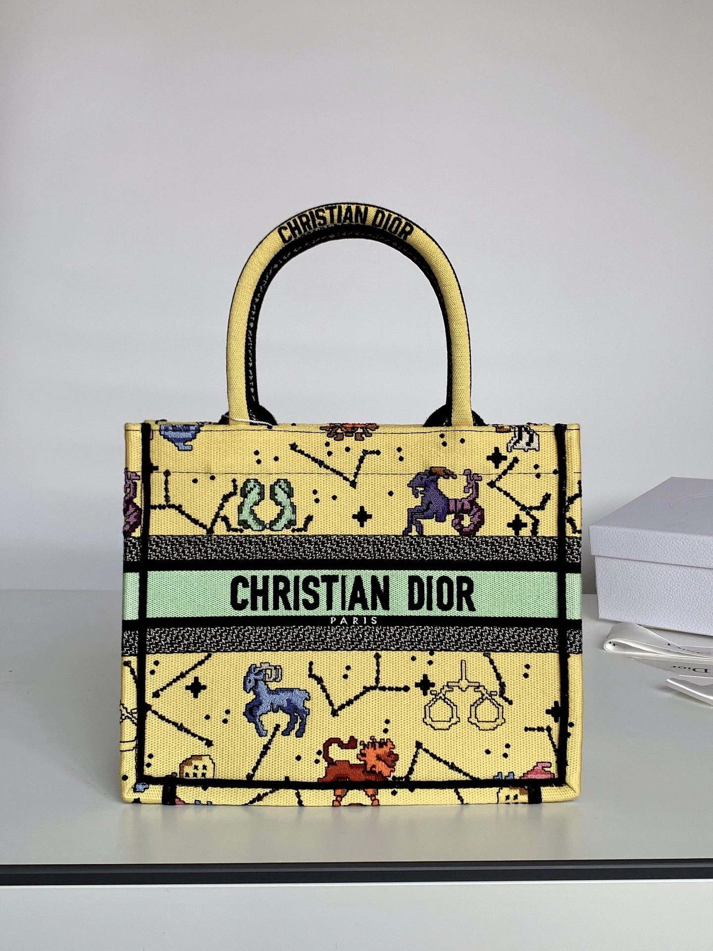 Custombag-- M1265ZRTY-M930 high quality version item：C-B803D2001