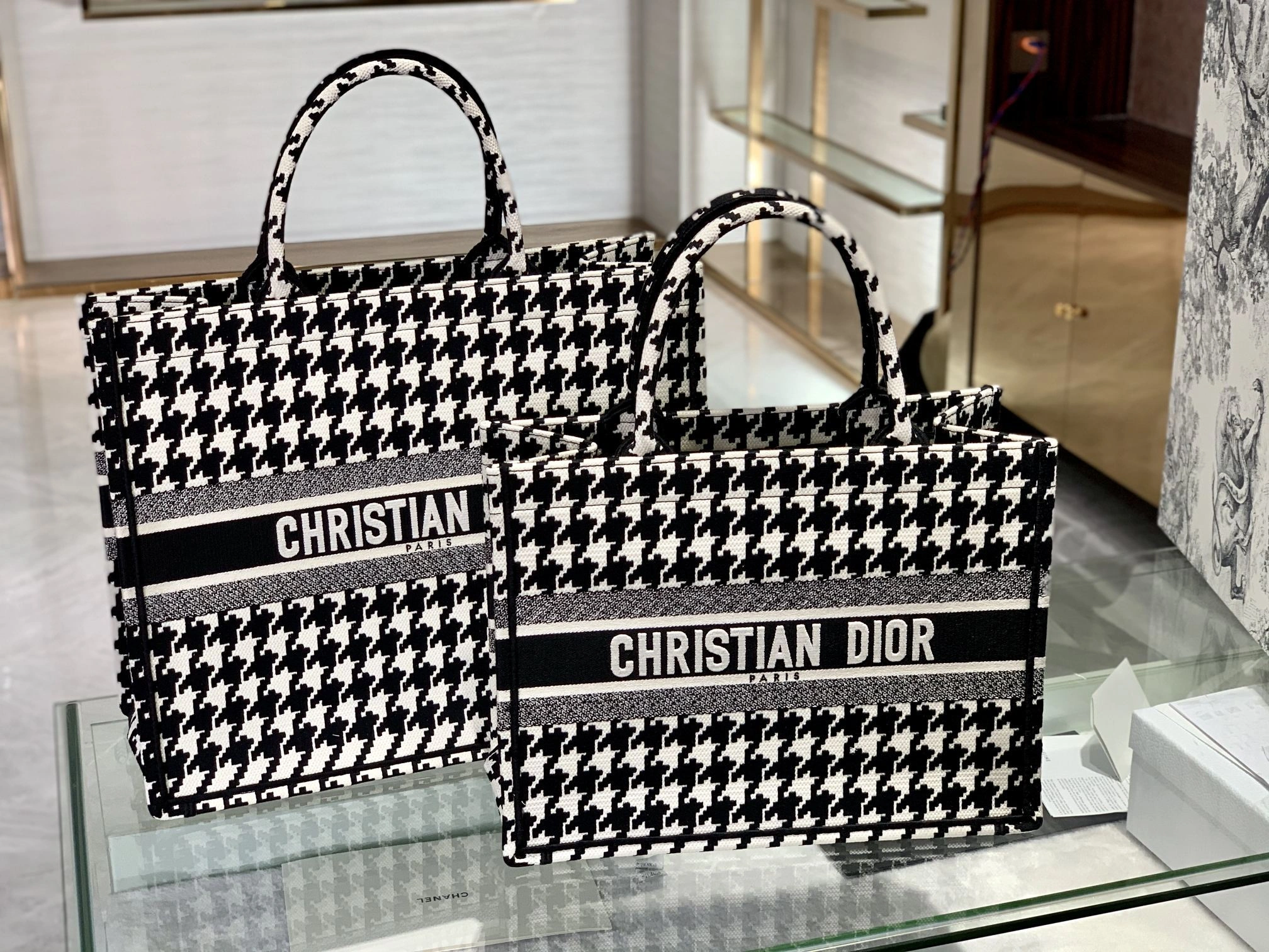 Custombag-- M1265ZRUW-M918 high quality version item：C-B803D2003