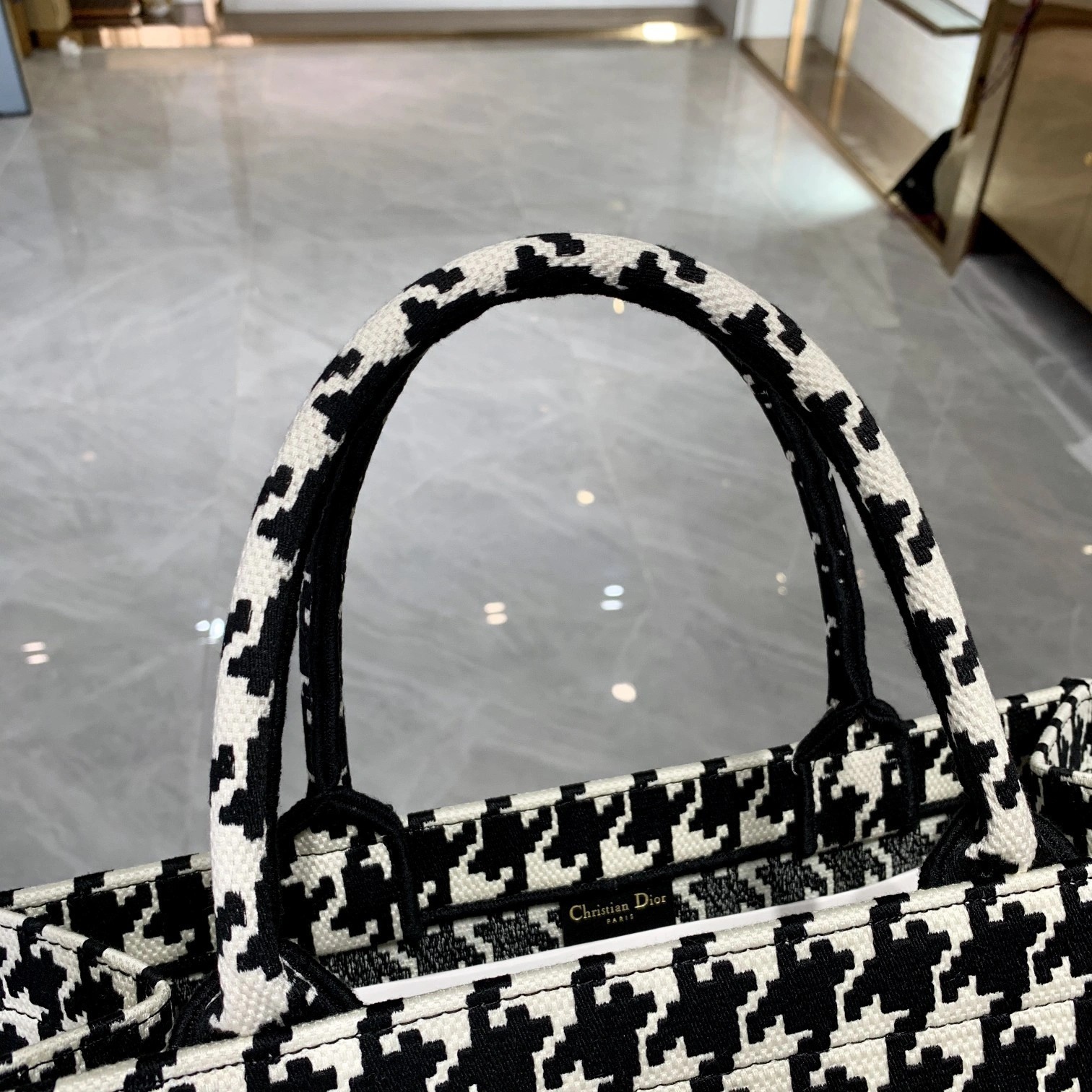 Custombag-- M1265ZRUW-M918 high quality version item：C-B803D2003