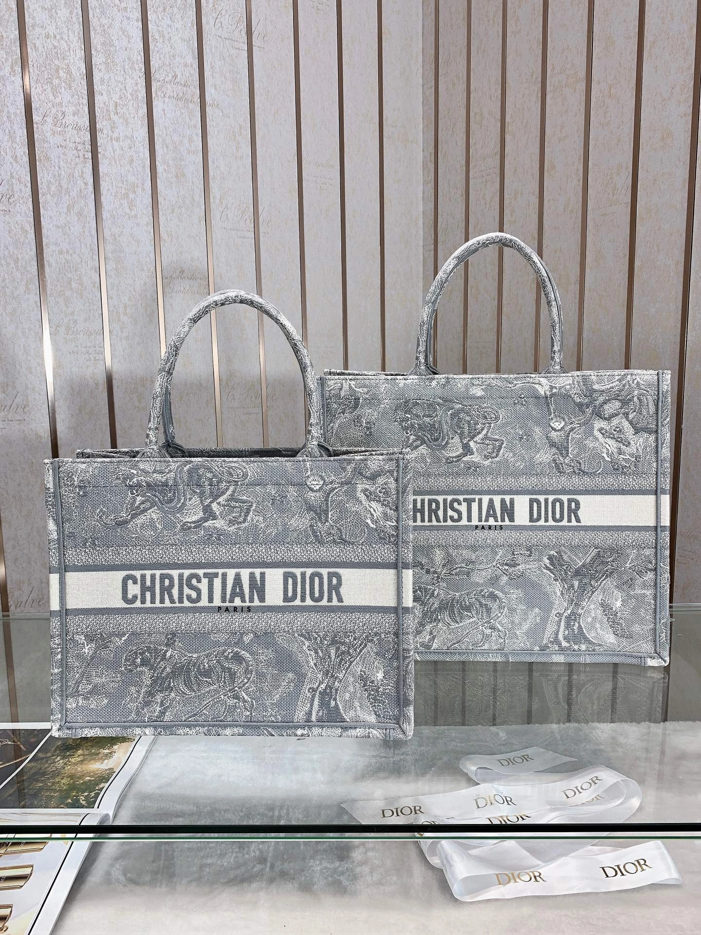 Custombag-- M1286ZRGO-M932 high quality version item：C-B803D2373