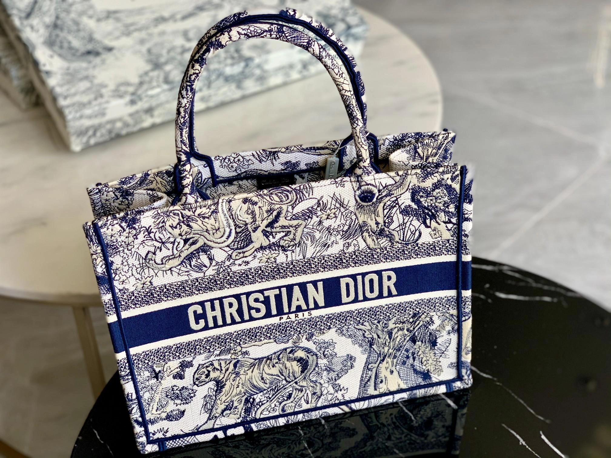 Custombag-- M1296ZROC-M808 high quality version item：C-B803D2310