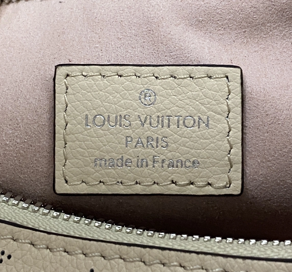 Custombag-- M20700 high quality version item：C-B808F2013R