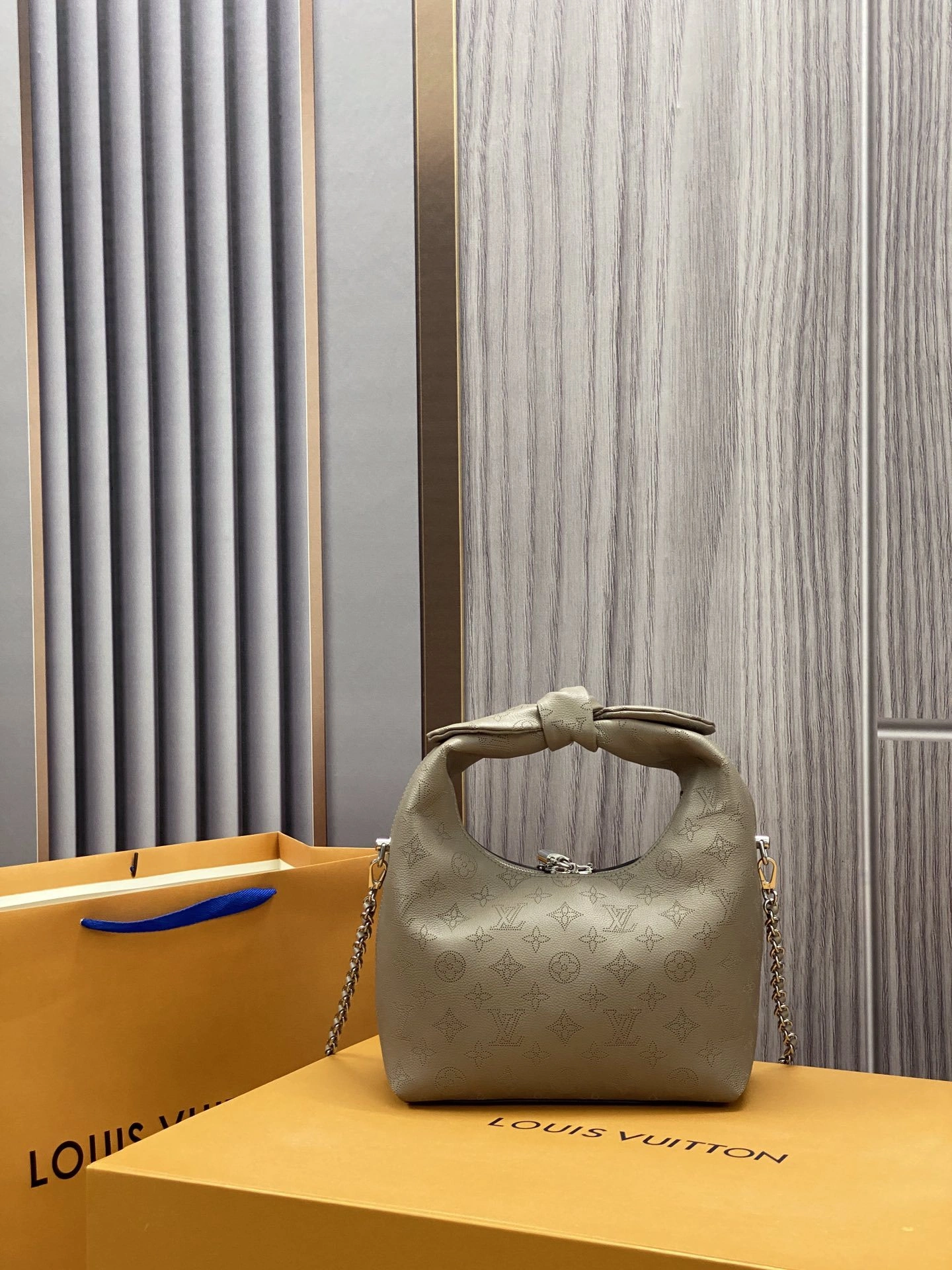 Custombag-- M20701 high quality version item：C-B808F2014R