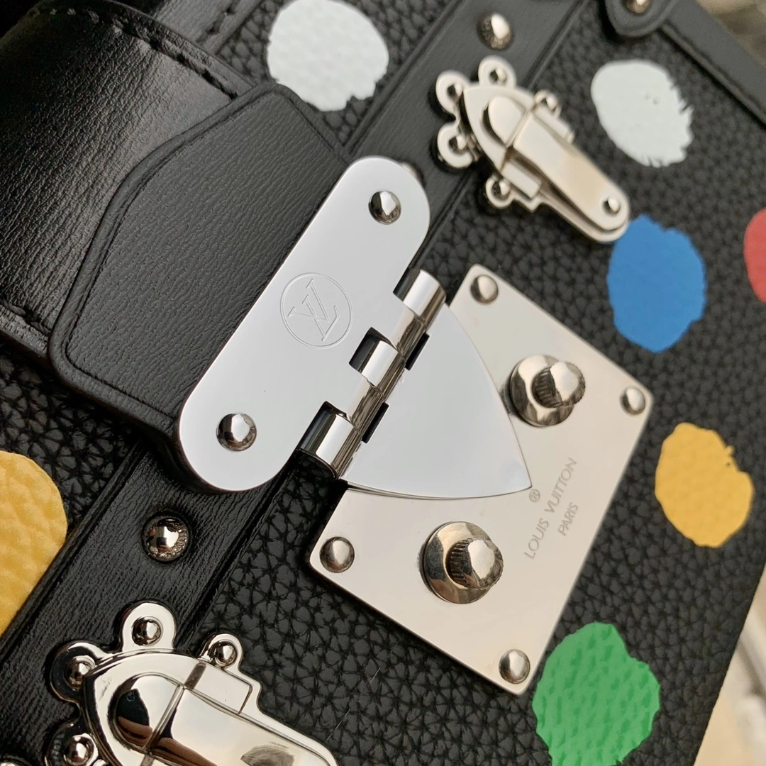 Custombag-- M21621 high quality version item：C-B000E1847R