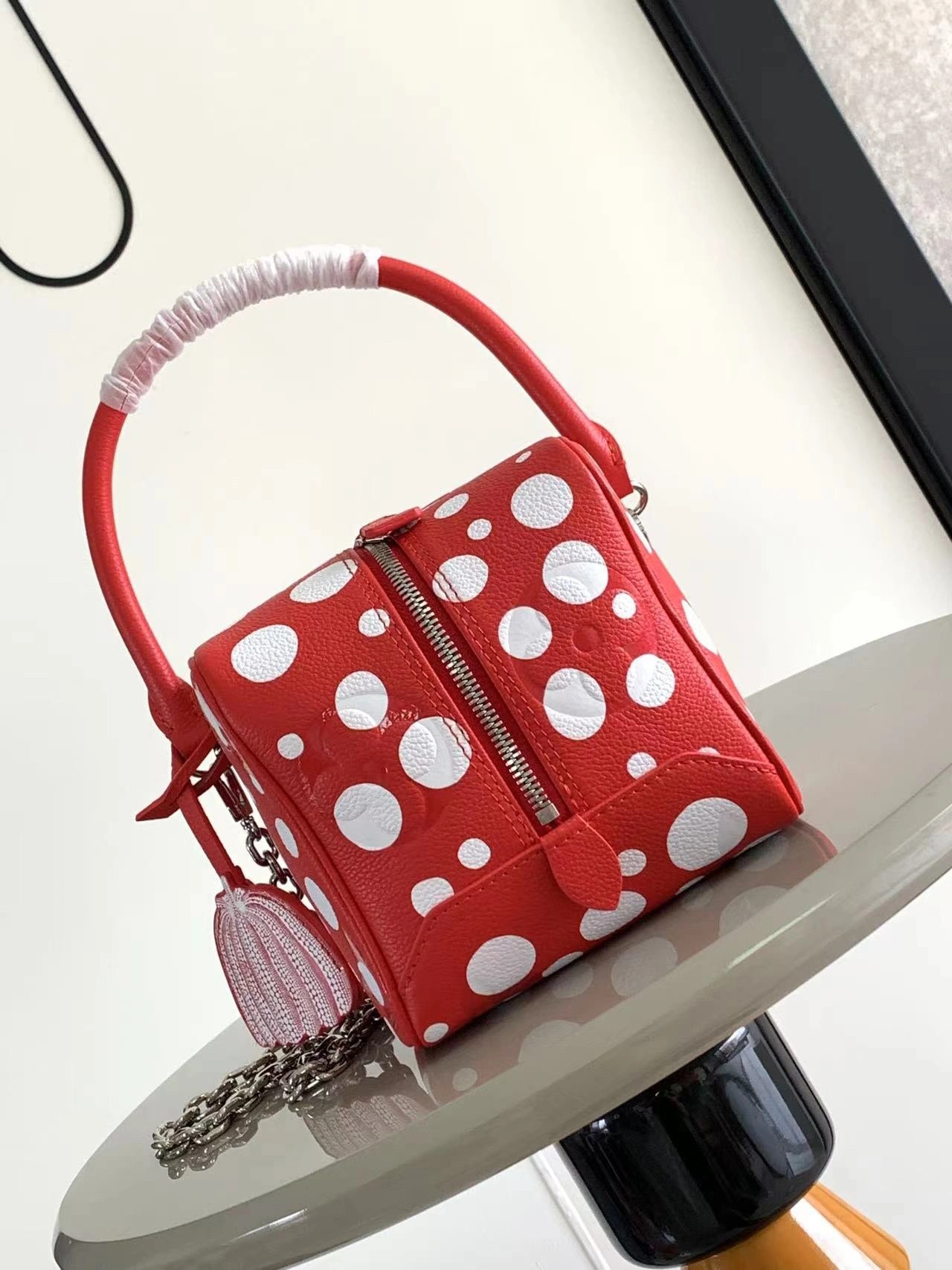 Custombag-- M21779 high quality version item：C-B000E1821R