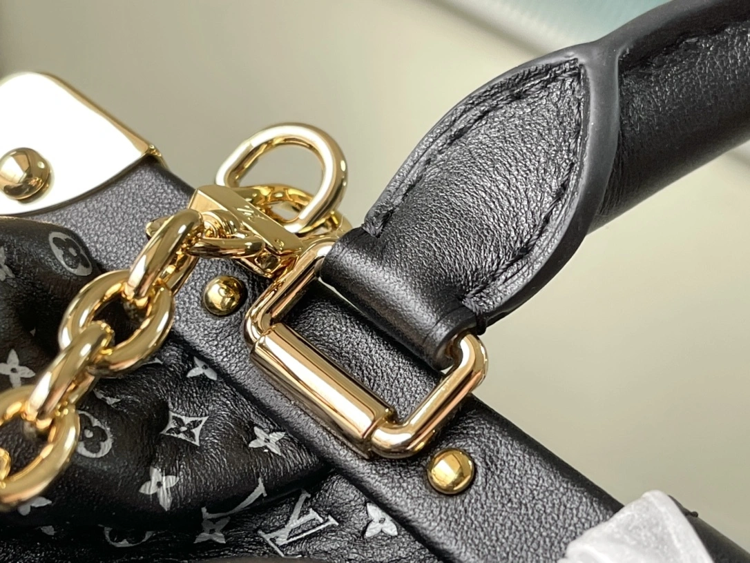 Custombag-- M22326 high quality version item：C-B000E1830R