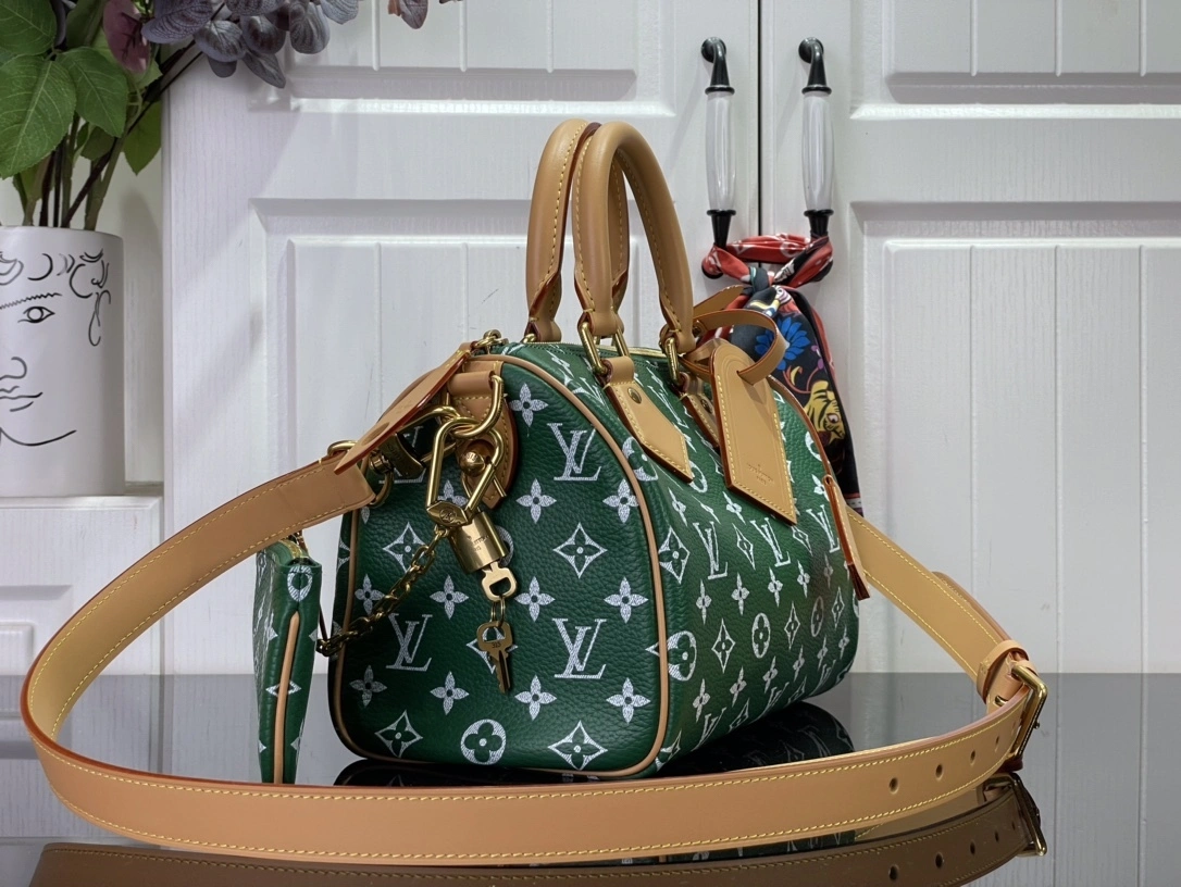 Custombag-- M24423 item:D-B174A0483S