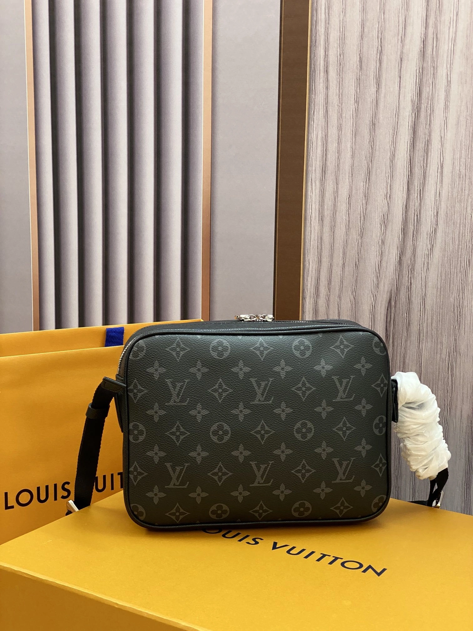 Custombag-- M30233 high quality version item：C-B808F18154R