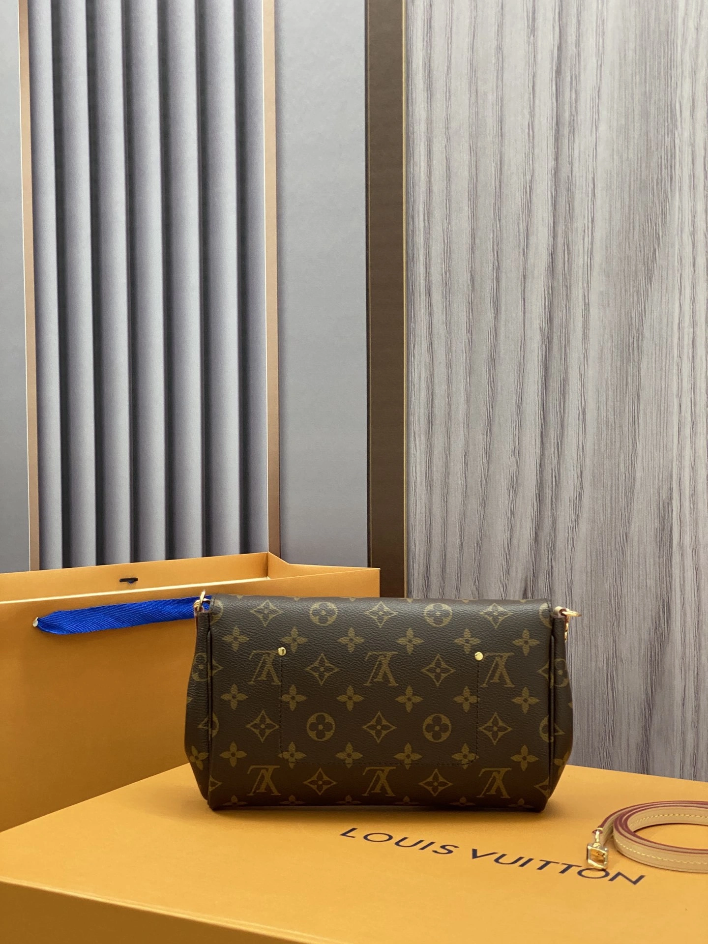 Custombag-- M40718 high quality version item：C-B808F18118R