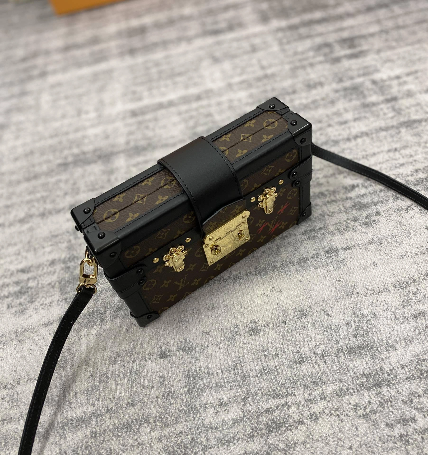 Custombag-- M44199 high quality version item：C-B808F18107R