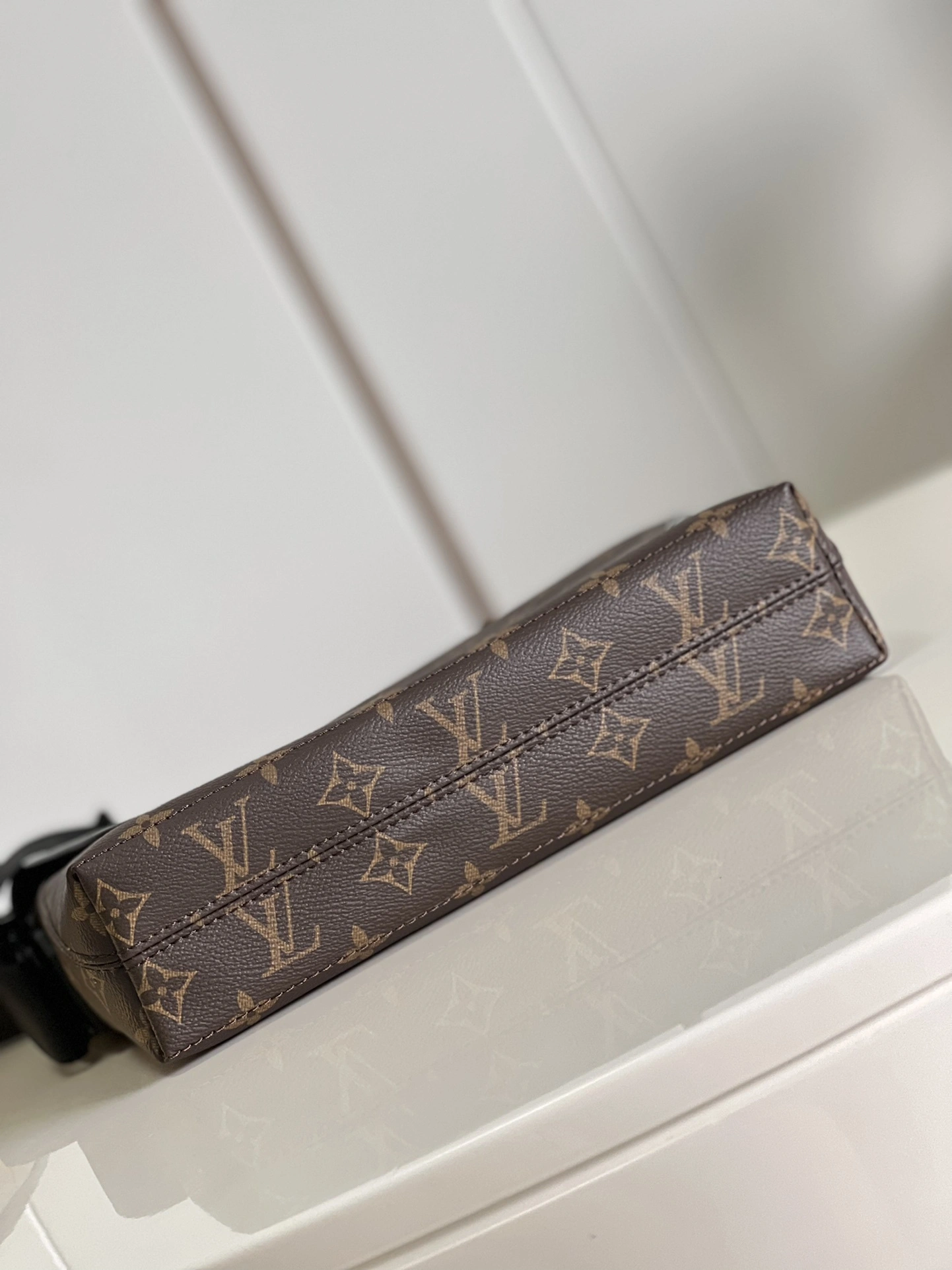 Custombag-- M45557 high quality version item：C-B000E1804R