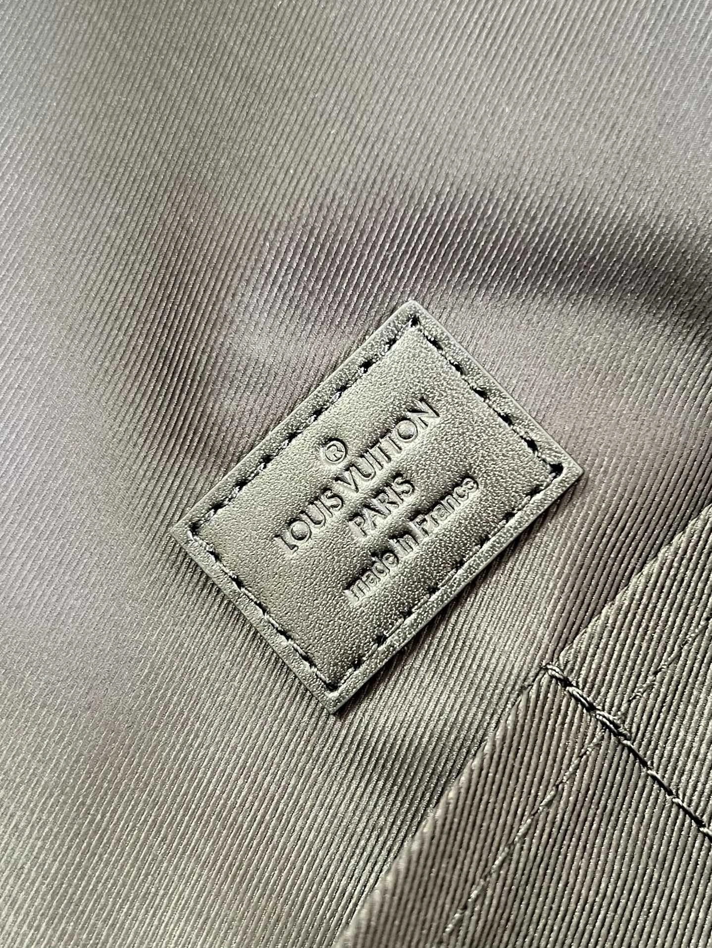 Custombag-- M45557 high quality version item：C-B000E1804R