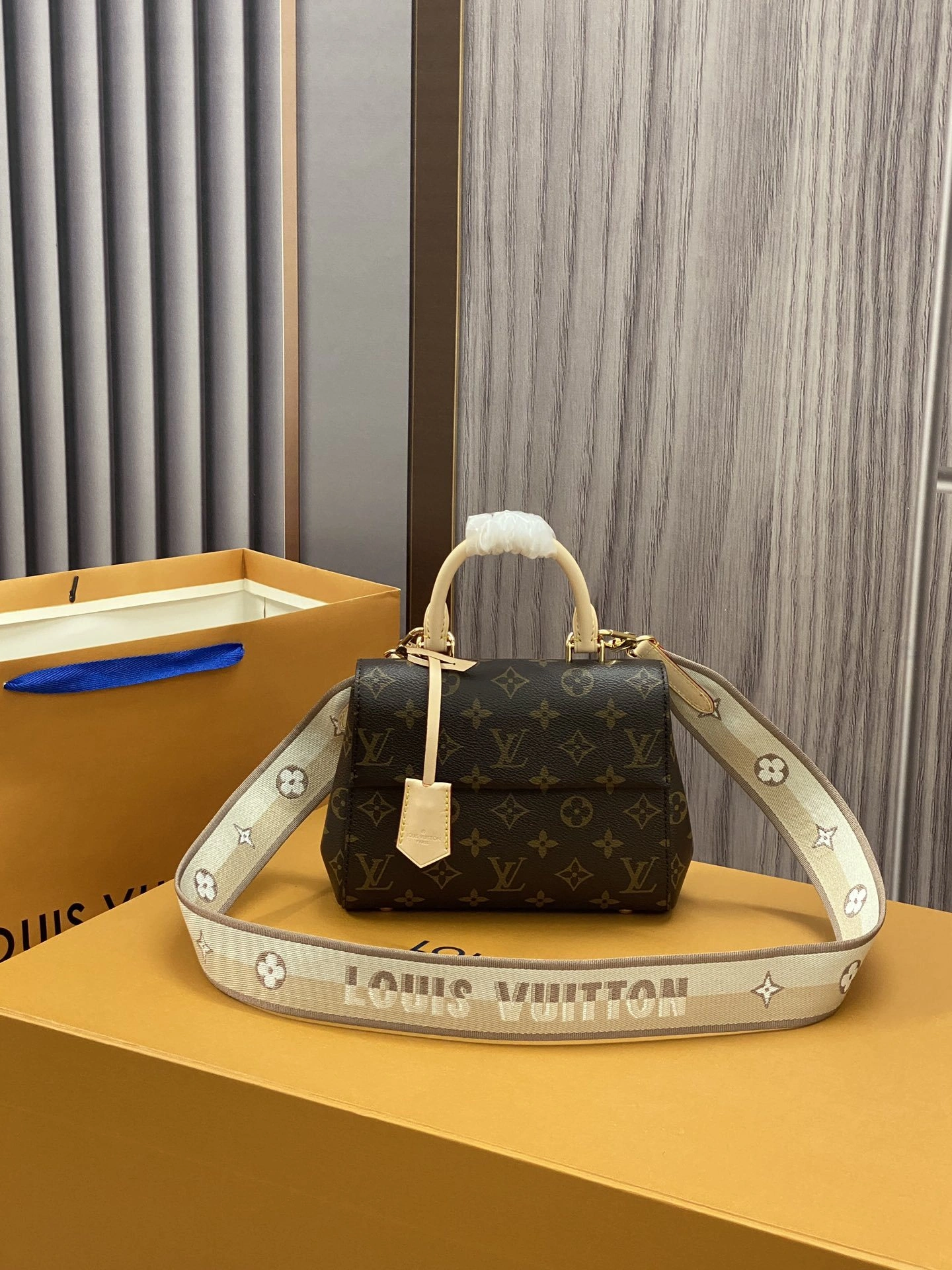 Custombag-- M46055 high quality version item：C-B808F18129R