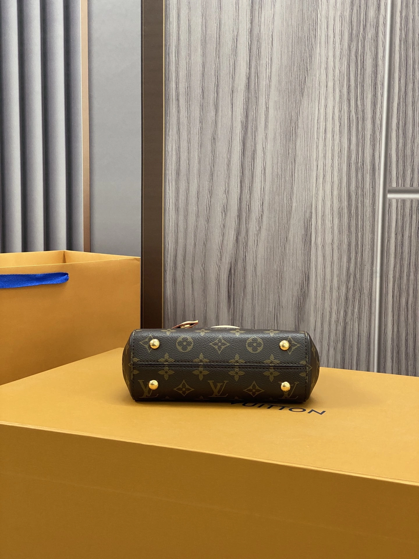 Custombag-- M46055 high quality version item：C-B808F18129R
