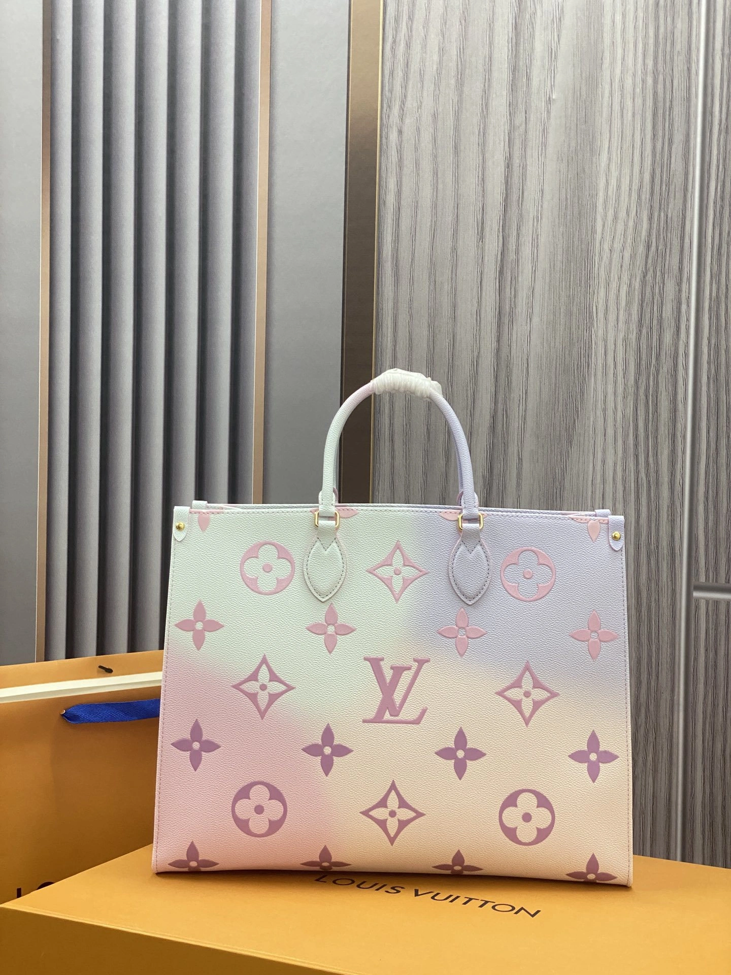 Custombag-- M46076 high quality version item：C-B808F2009R