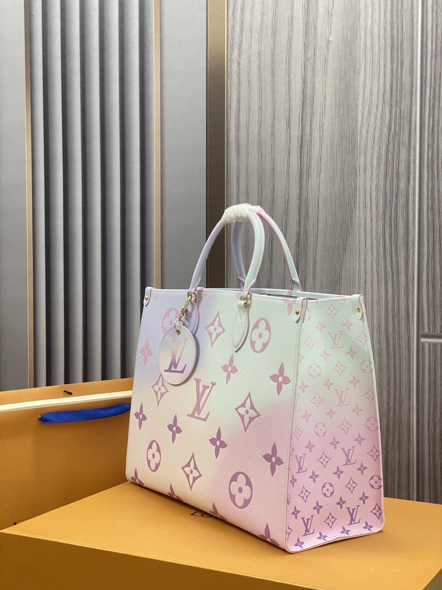 Custombag-- M46076 high quality version item：C-B808F2009R