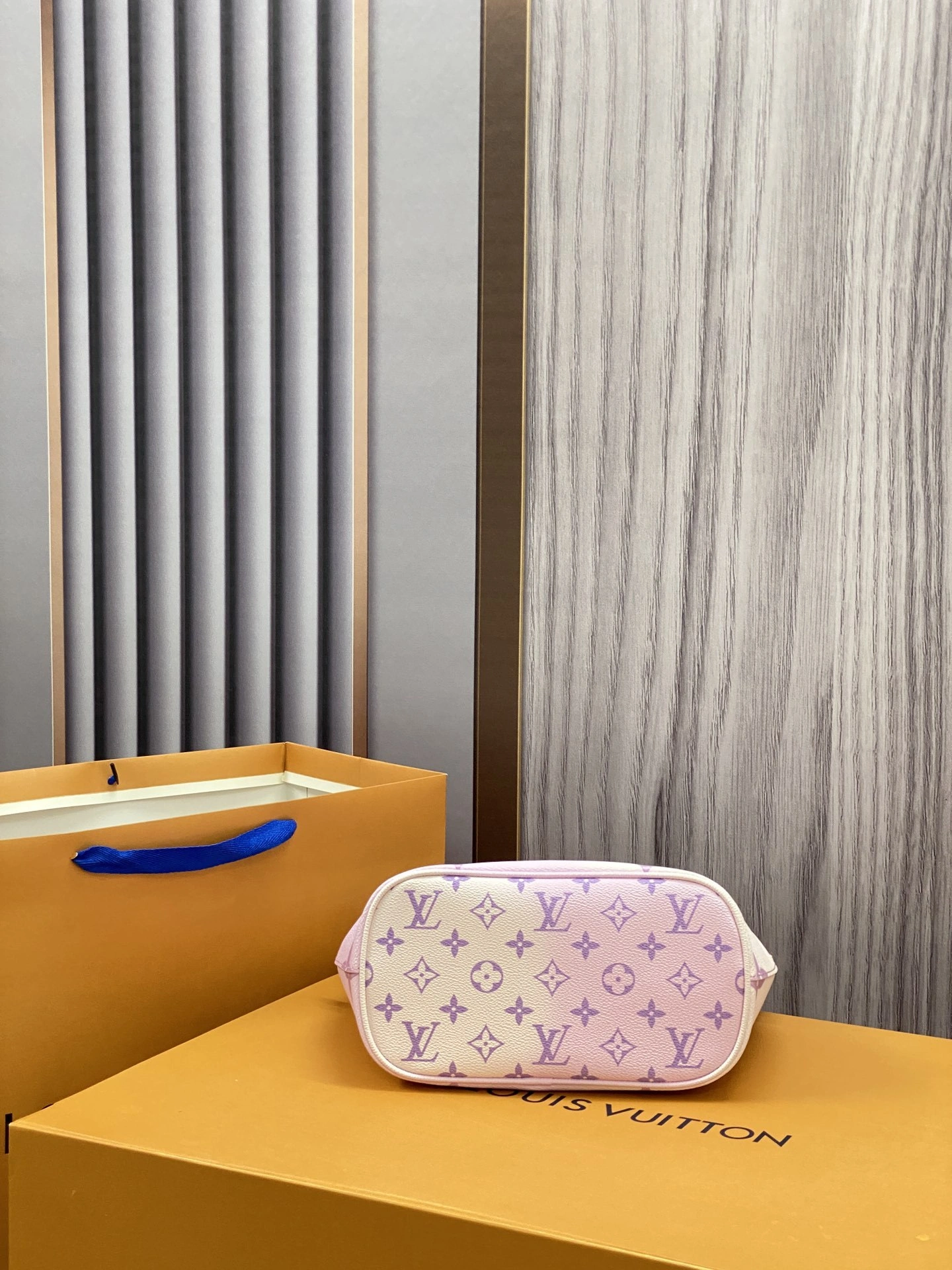 Custombag-- M46080 high quality version item：C-B808F2011R