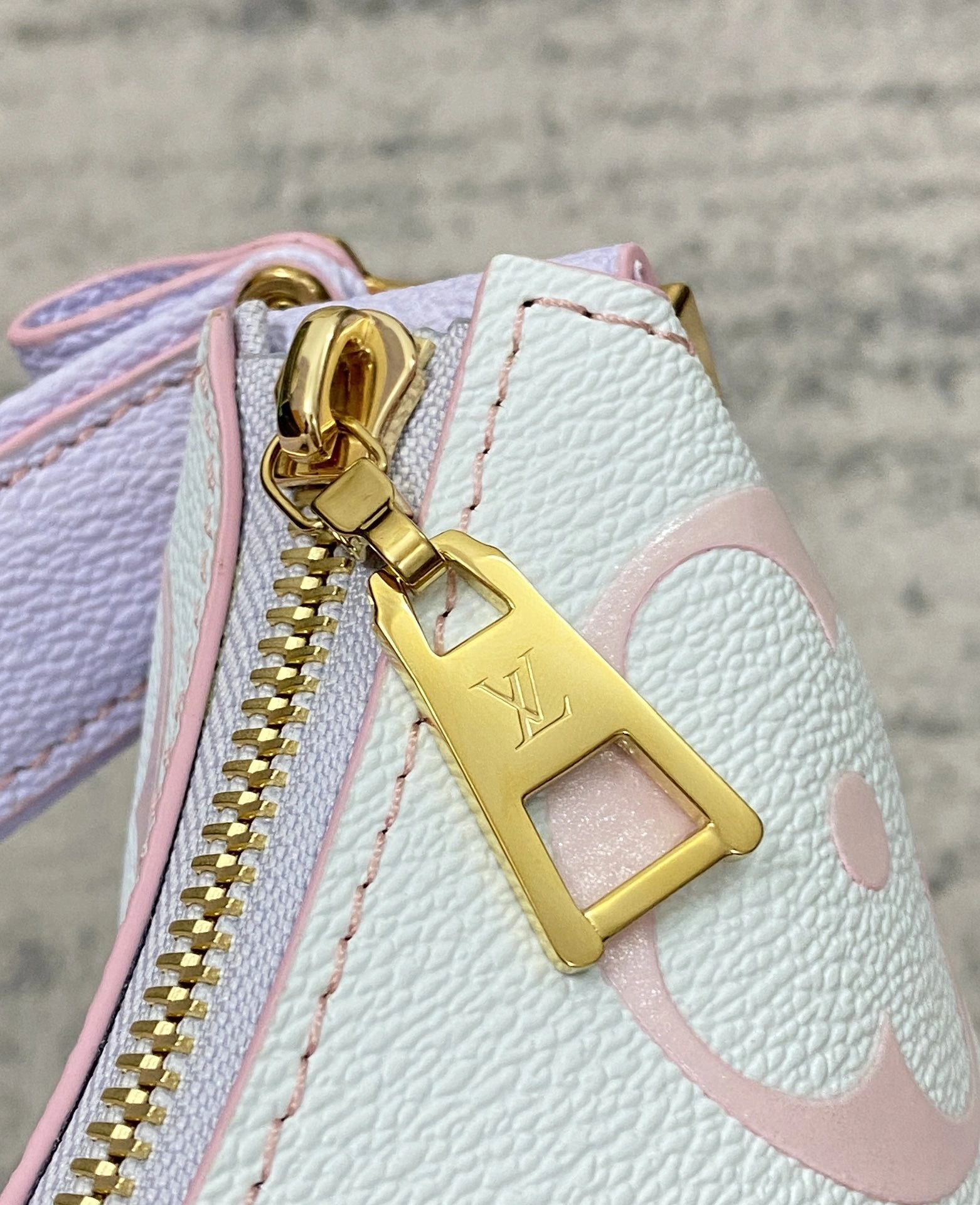 Custombag-- M46080 high quality version item：C-B808F2011R