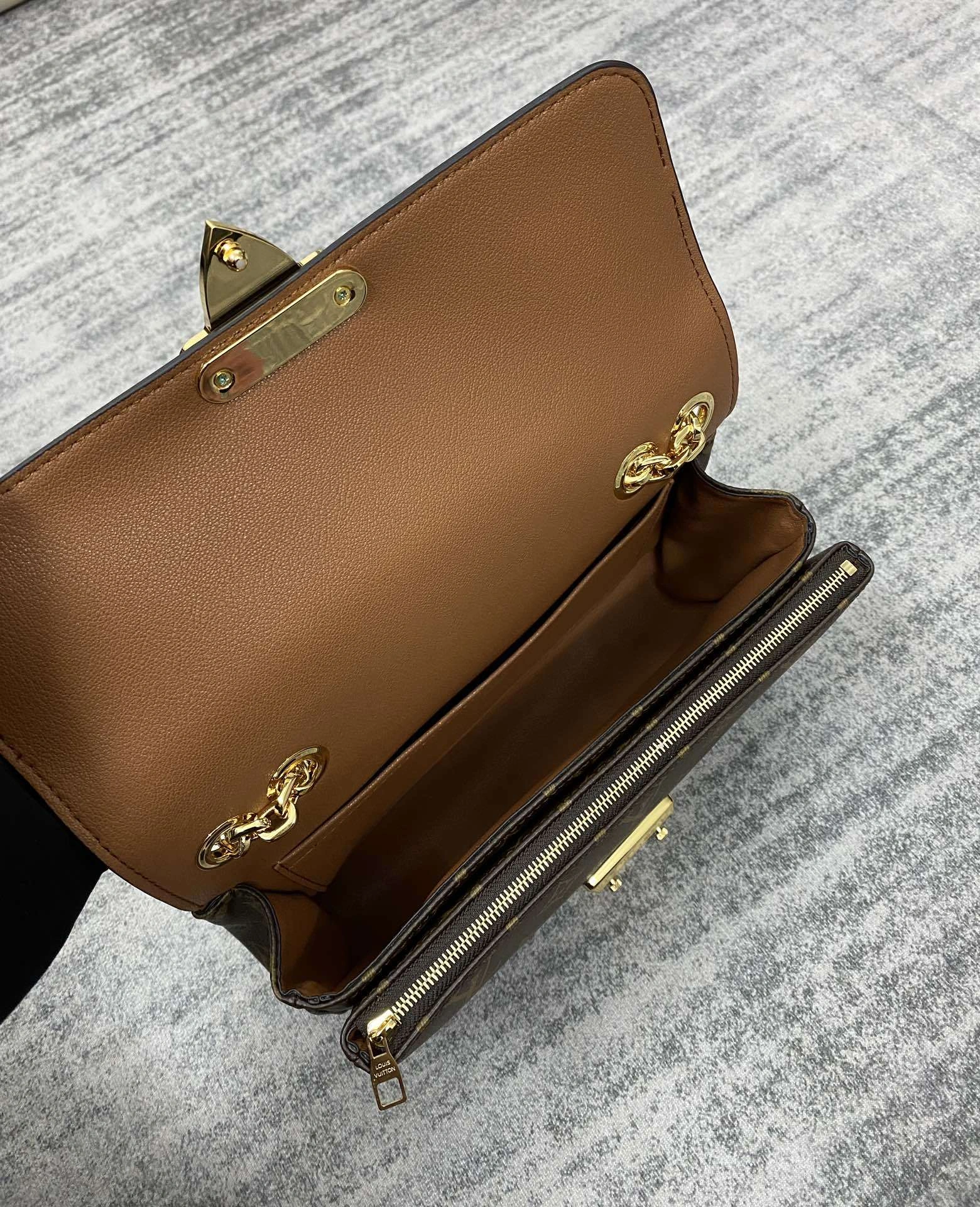 Custombag-- M46127 high quality version item：C-B808F2019R