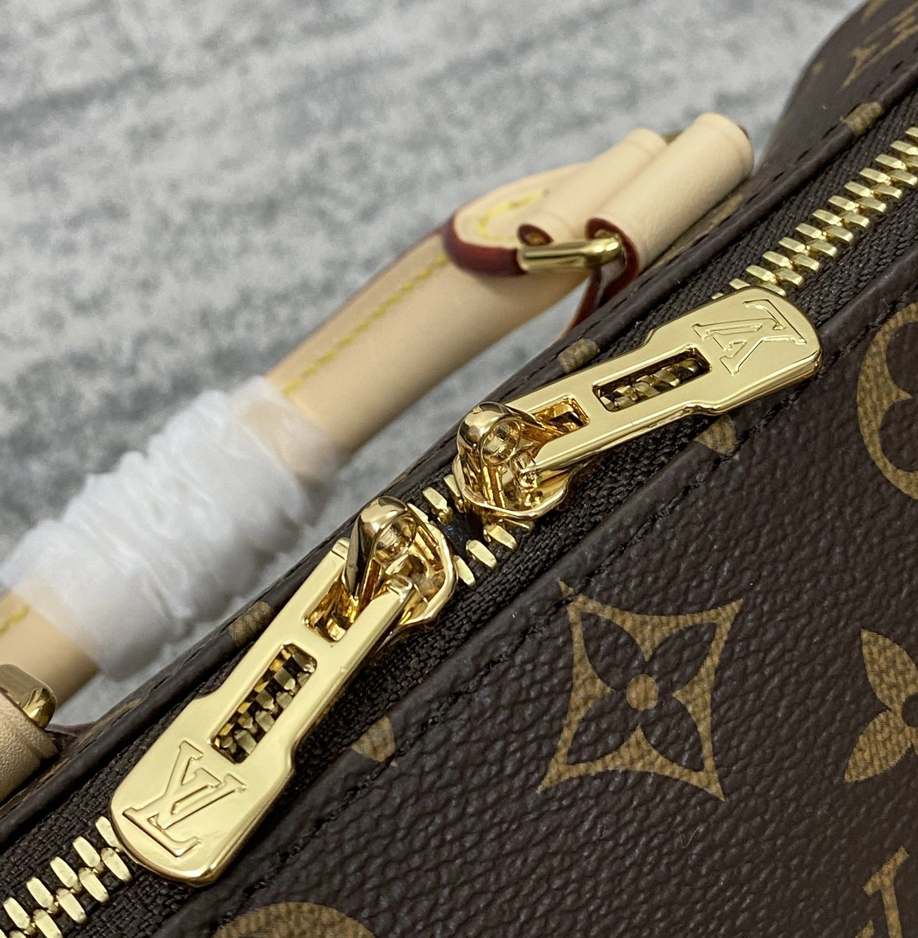 Custombag-- M46234 high quality version item：C-B808F18151R