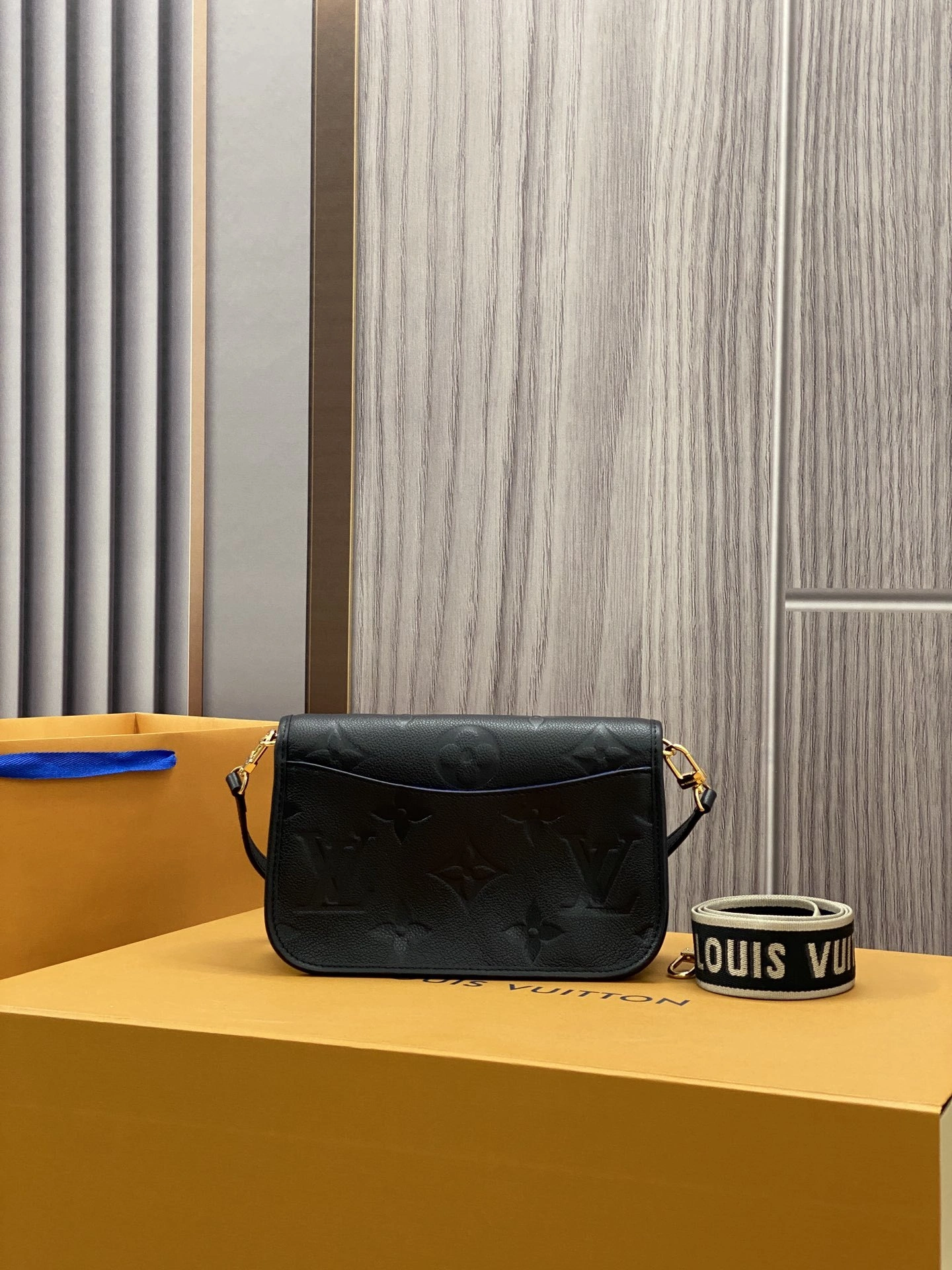 Custombag-- M46386 high quality version item：C-B808F18125R