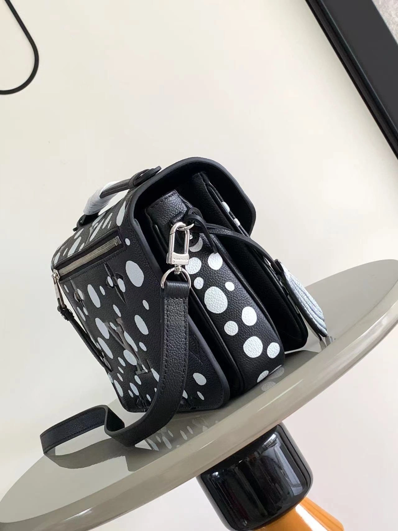 Custombag-- M46409 high quality version item：C-B000E1823R