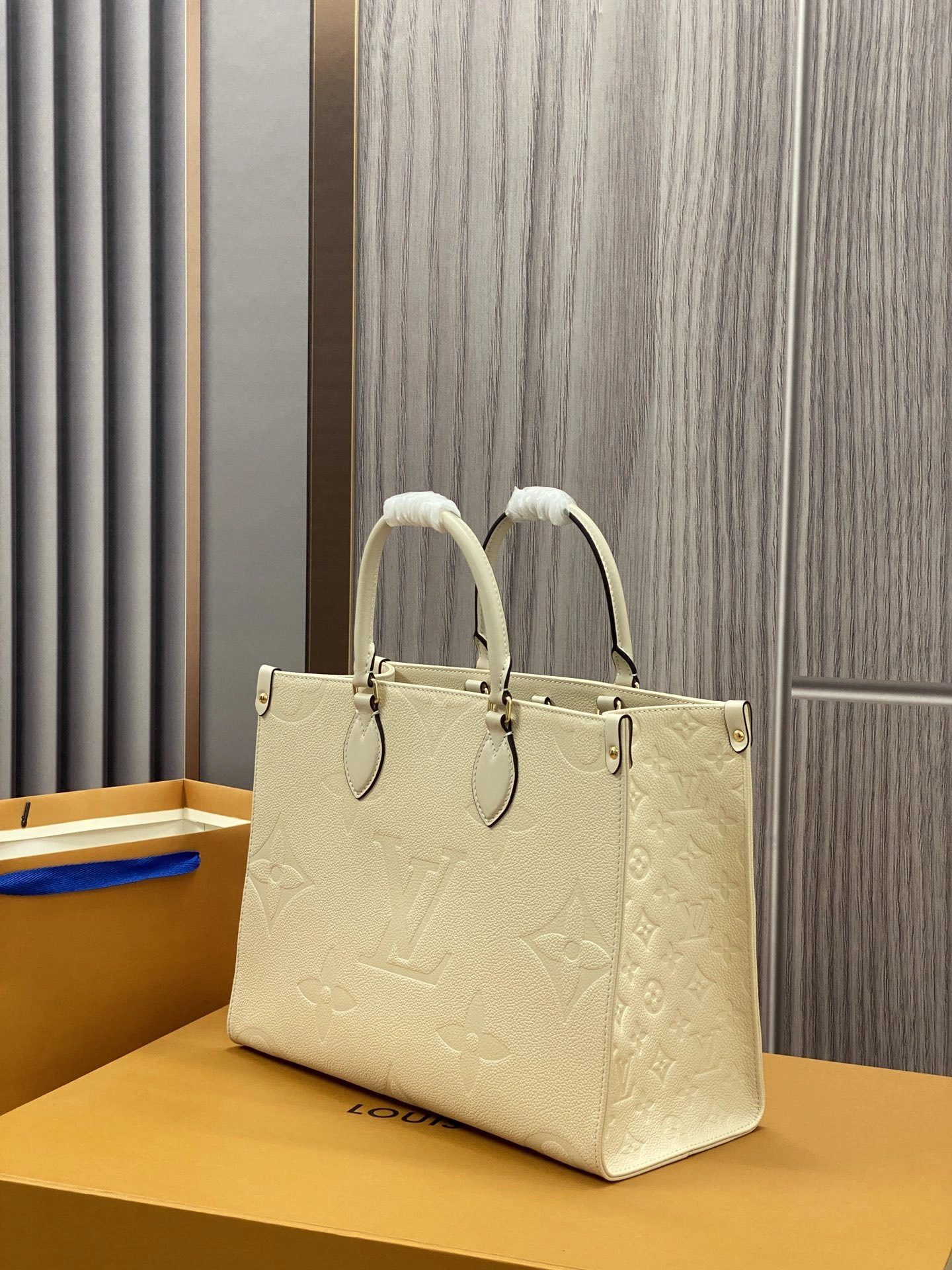 Custombag-- M46531 high quality version item：C-B808F18101R