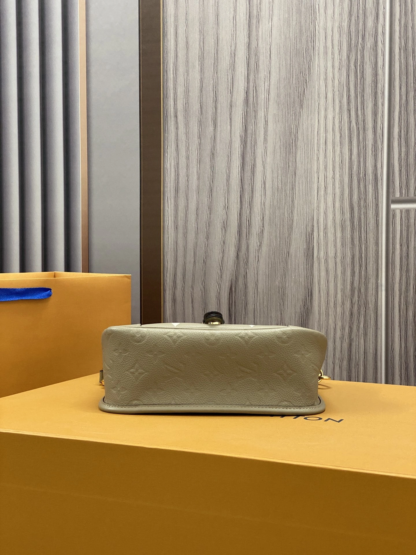 Custombag-- M46583 high quality version item：C-B808F18165R