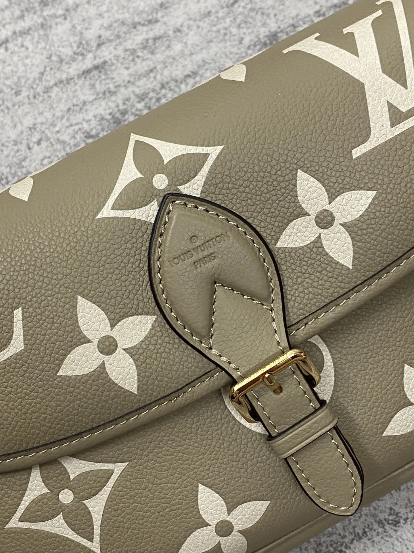 Custombag-- M46583 high quality version item：C-B808F18165R