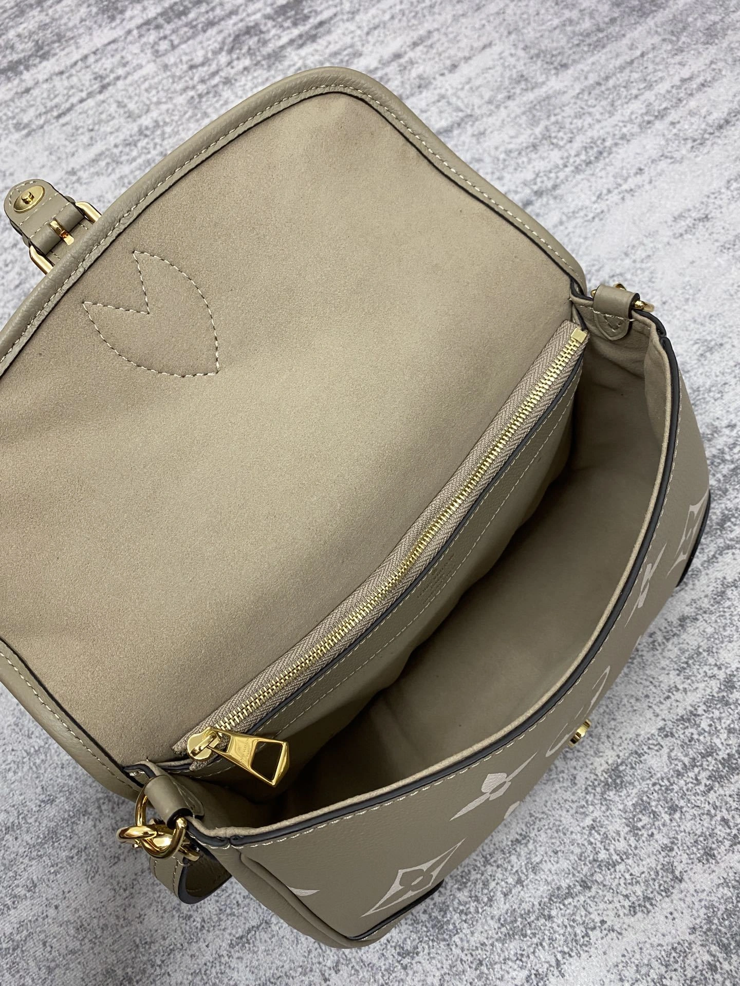 Custombag-- M46583 high quality version item：C-B808F18165R