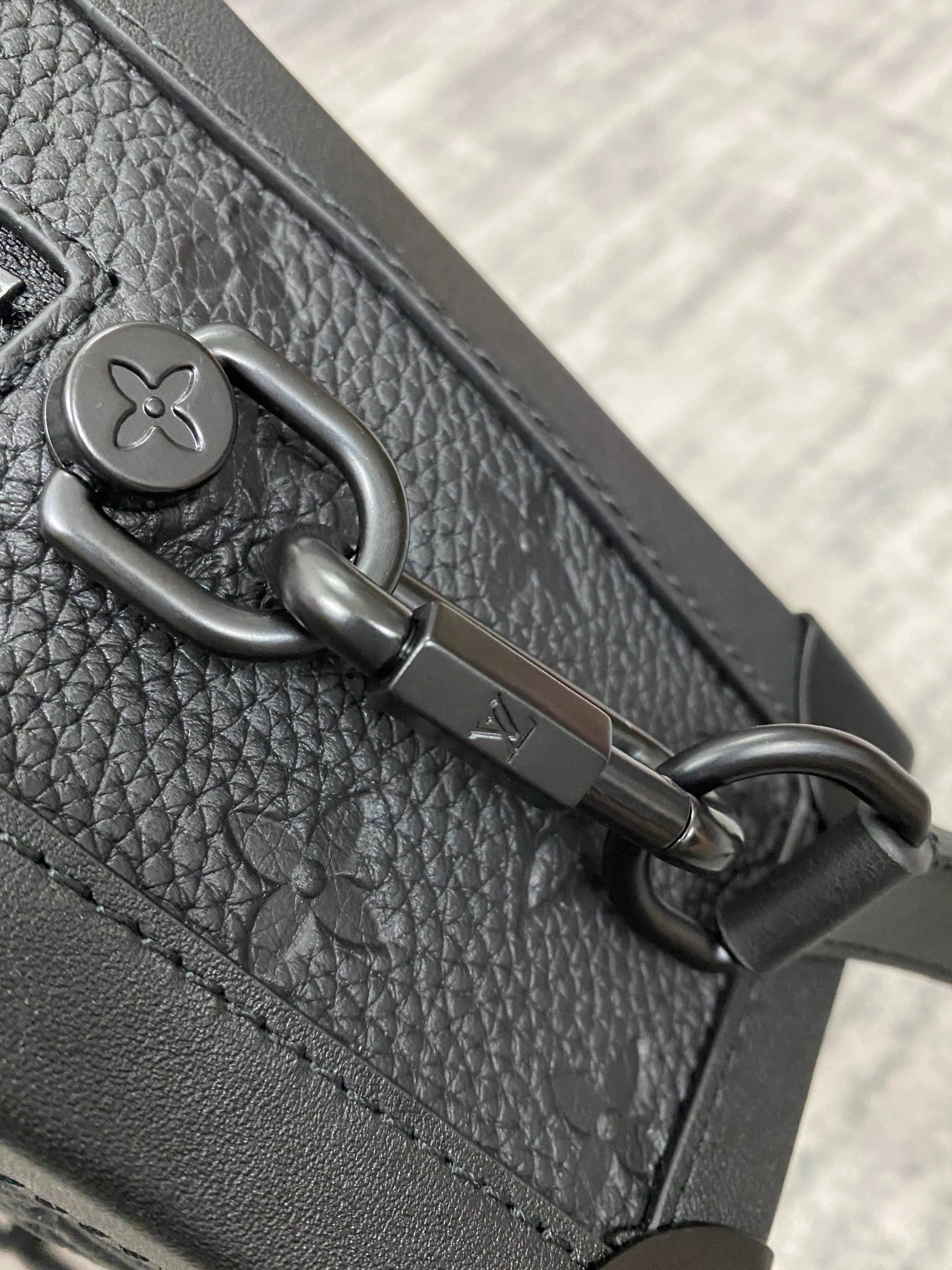 Custombag-- M55700 high quality version item：C-B808F18100R